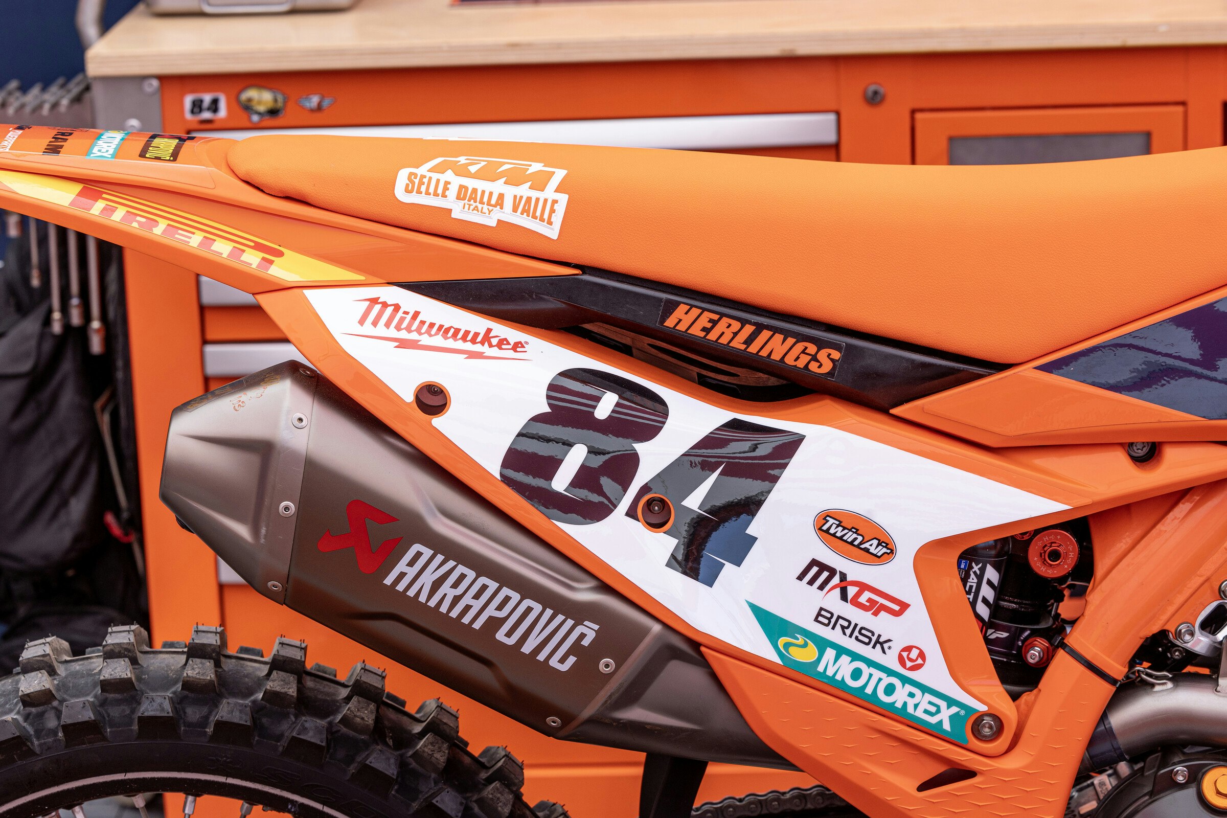 Jeffrey Herlings to Miss Indonesian Grand Prix Double with Neck Injury