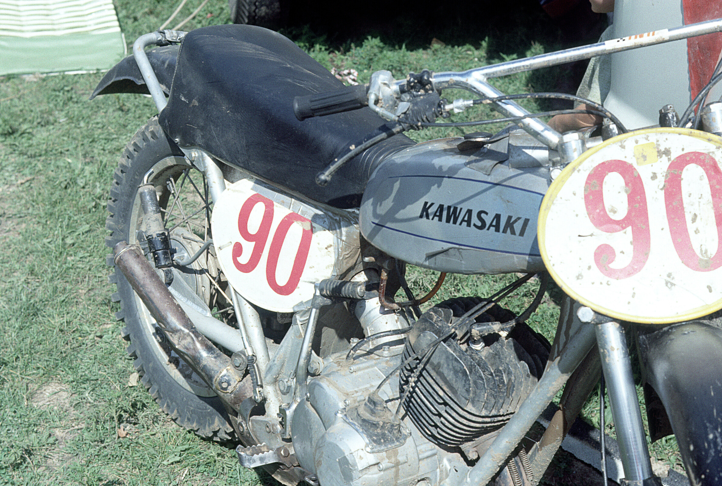 An old air-cooled Kawasaki. This is how engines looked before liquid cooling.
