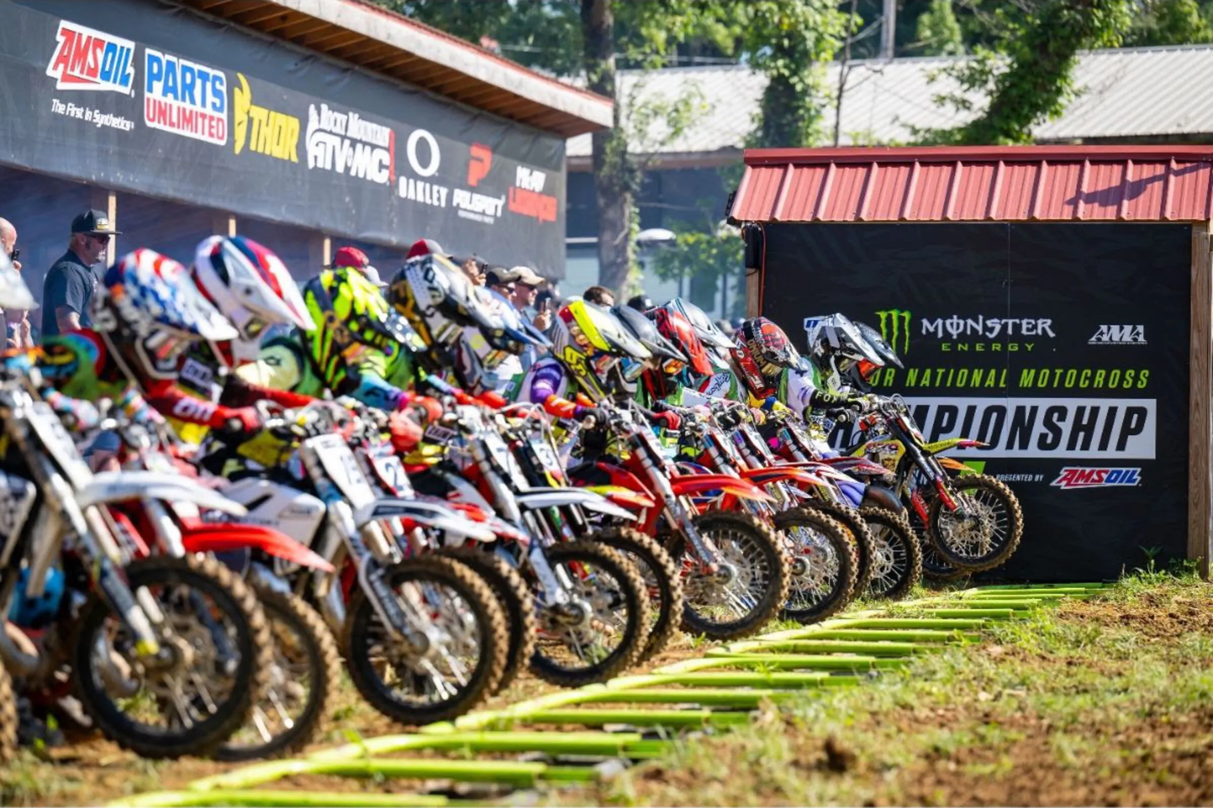 World’s Best Amateur Athletes to Compete at SuperMotocross World Championship Finals