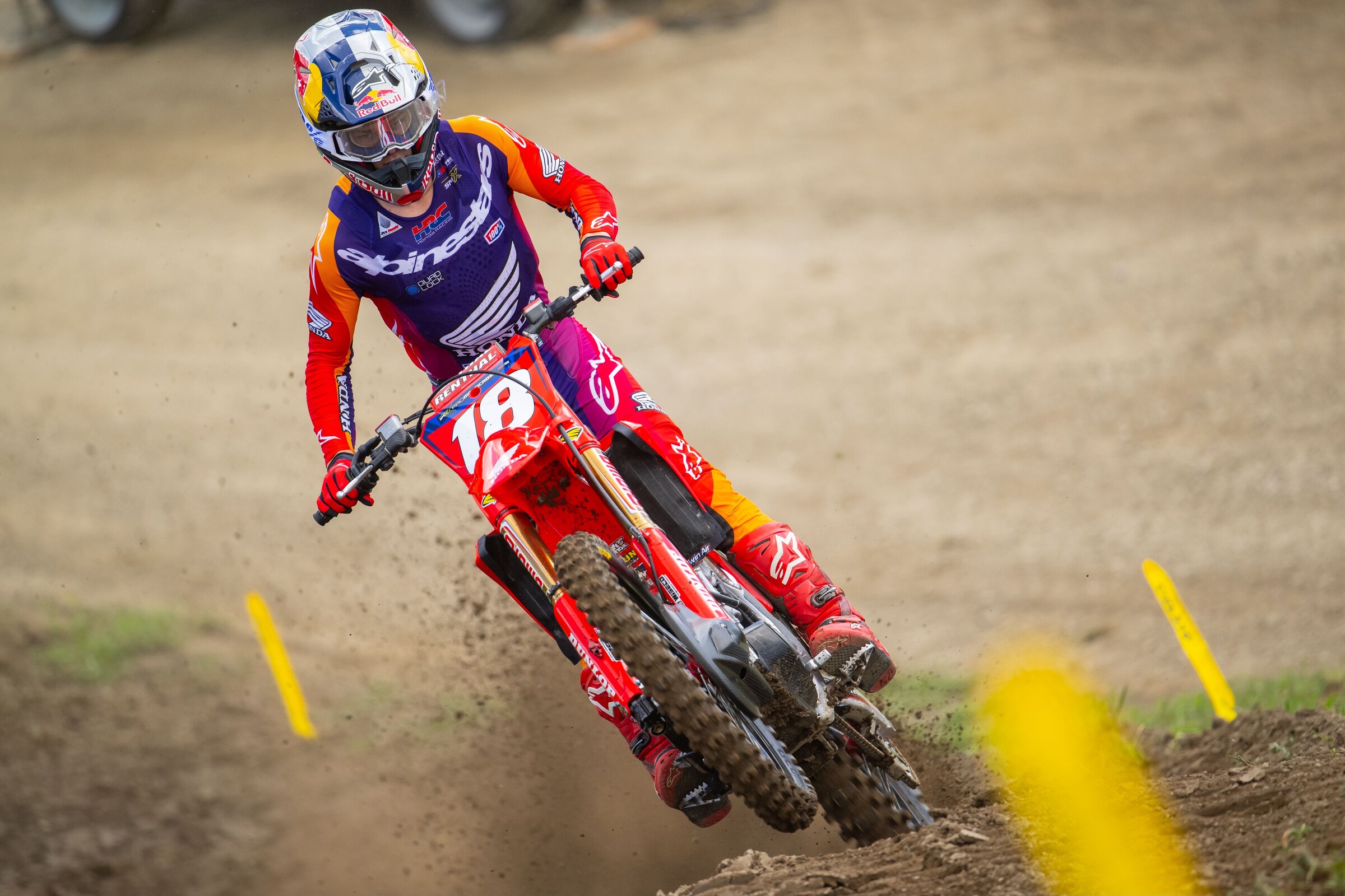 3239B53C-7FF5-4279-B023-B80C8D636636AL2_4399