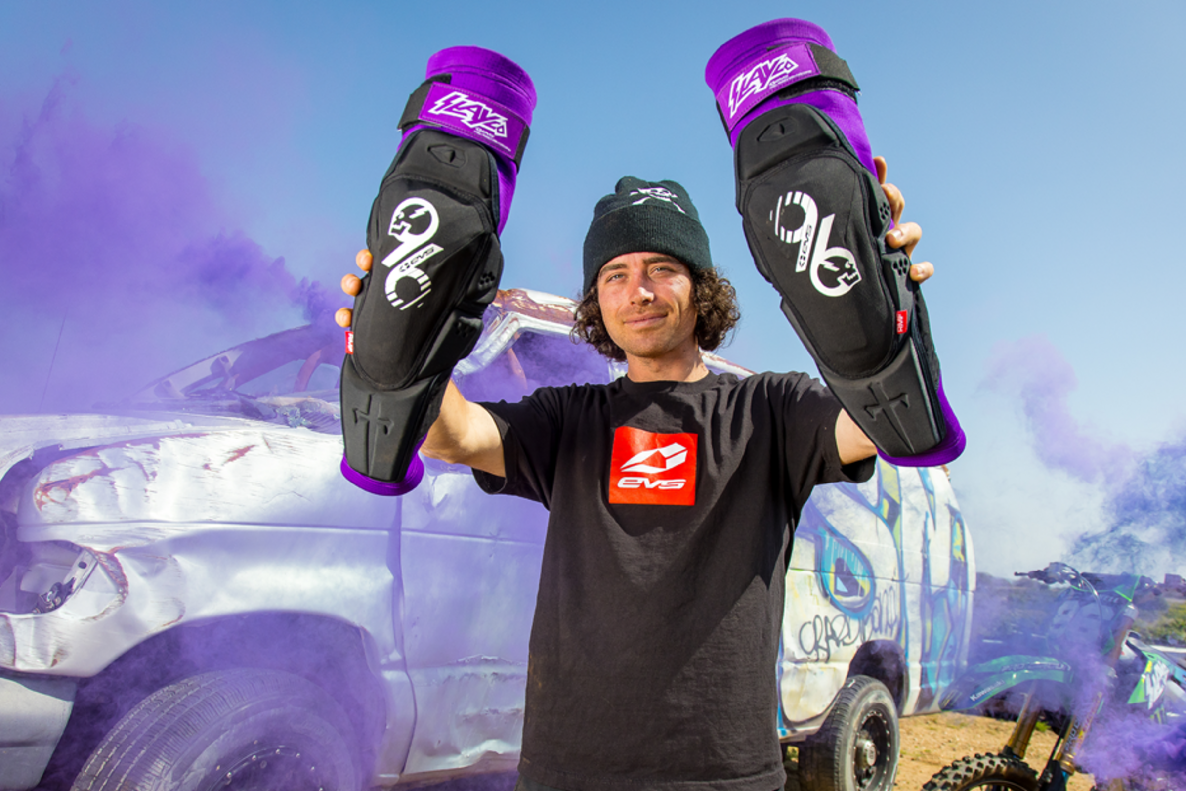 EVS Sports Collaborates with Axell Hodges for Slayco96 Knee Guard