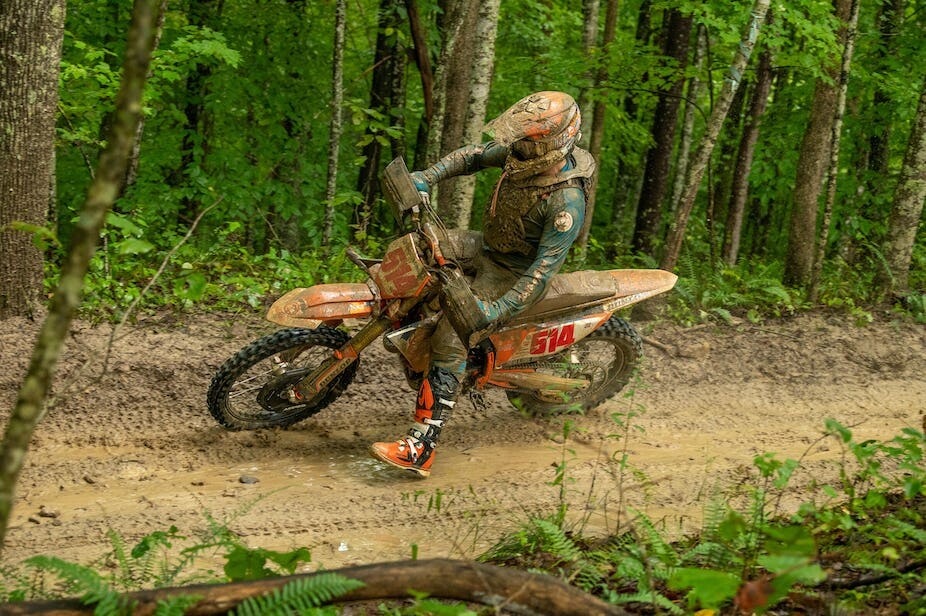 Stu Baylor Edges Craig Delong in Key GNCC Battle