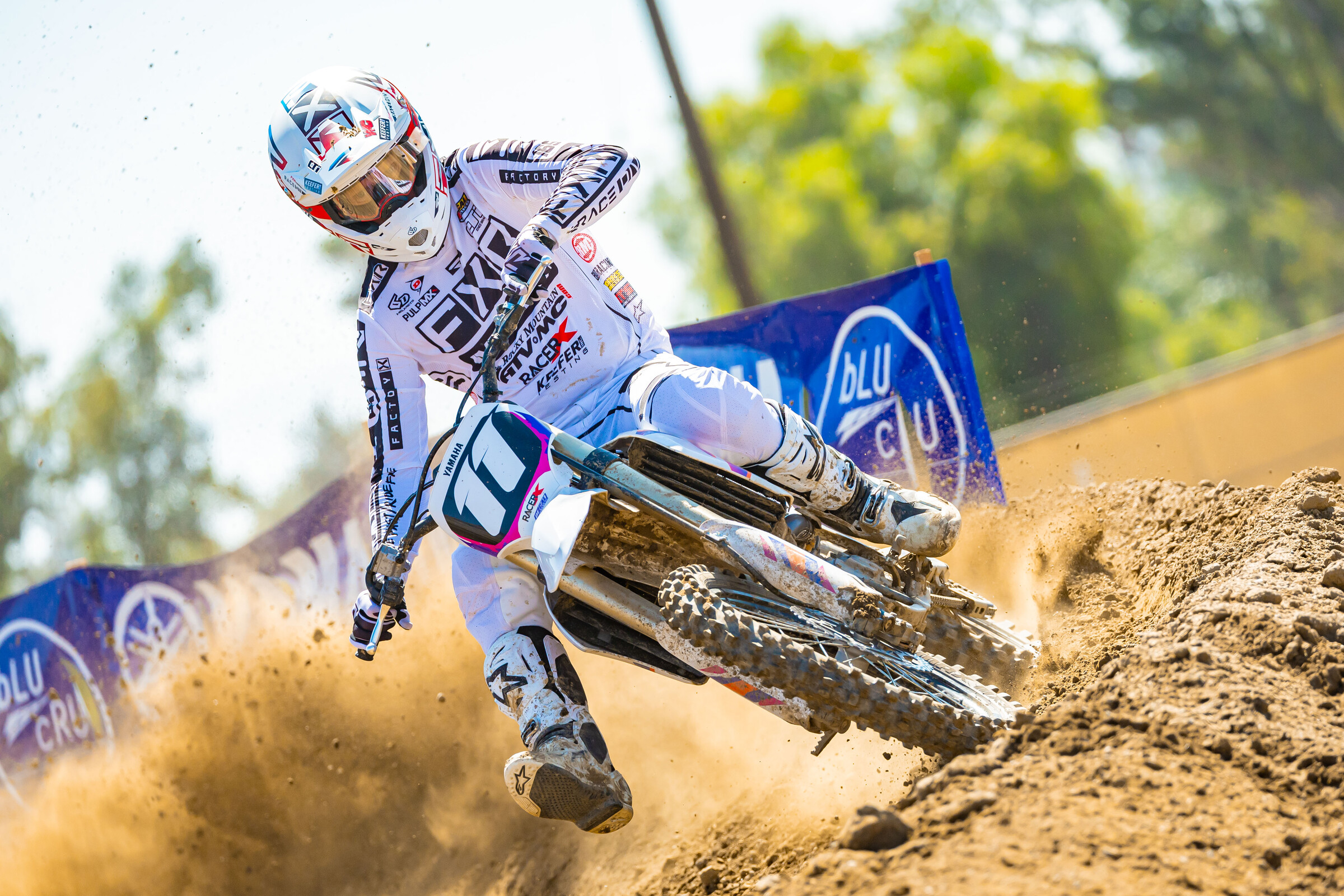 Video 2024 Yamaha YZ250F Bike Introduction Test Racer X