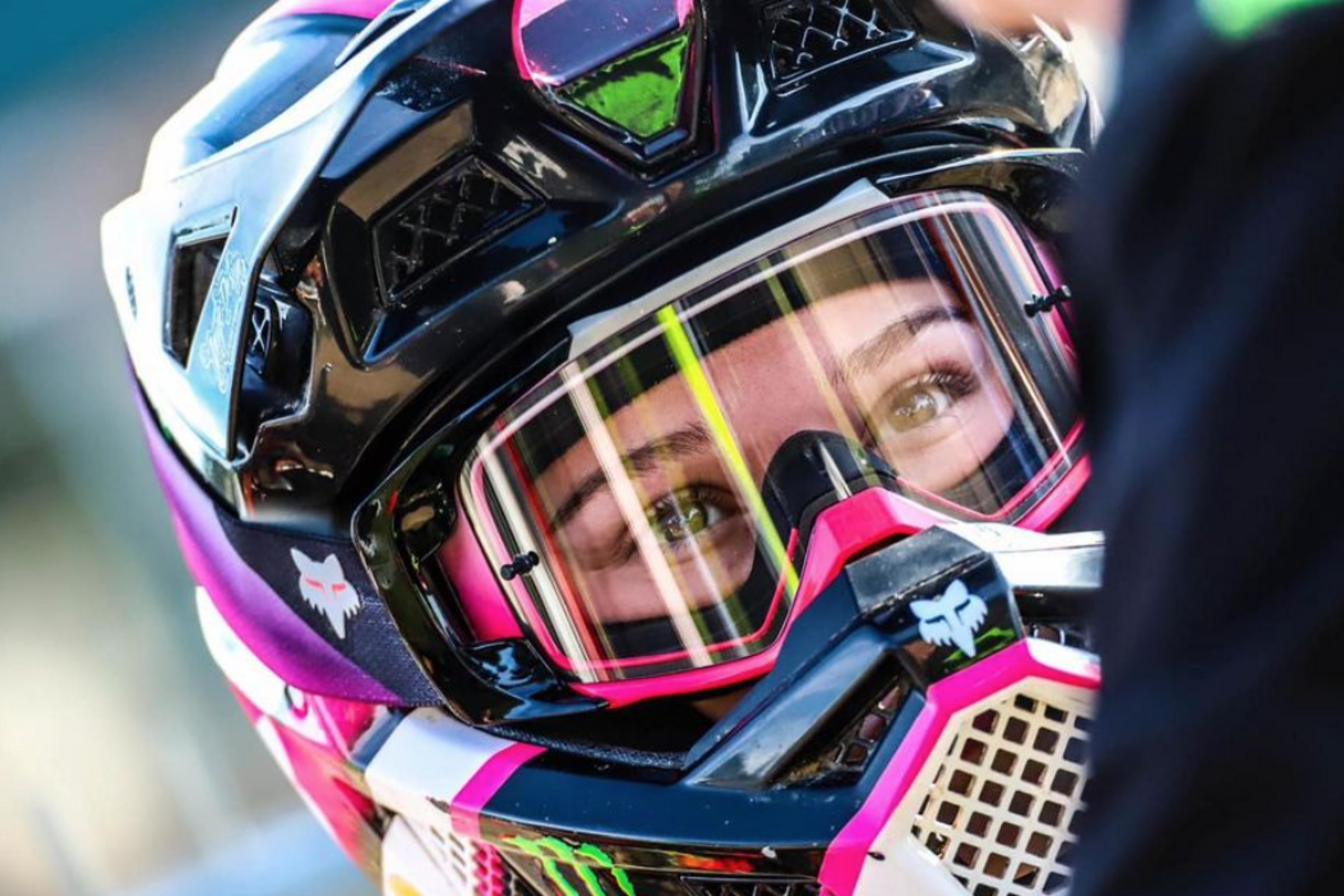 Lotte van Drunen Signs Multi-Year Deal with Yamaha’s De Baets MXGP Team