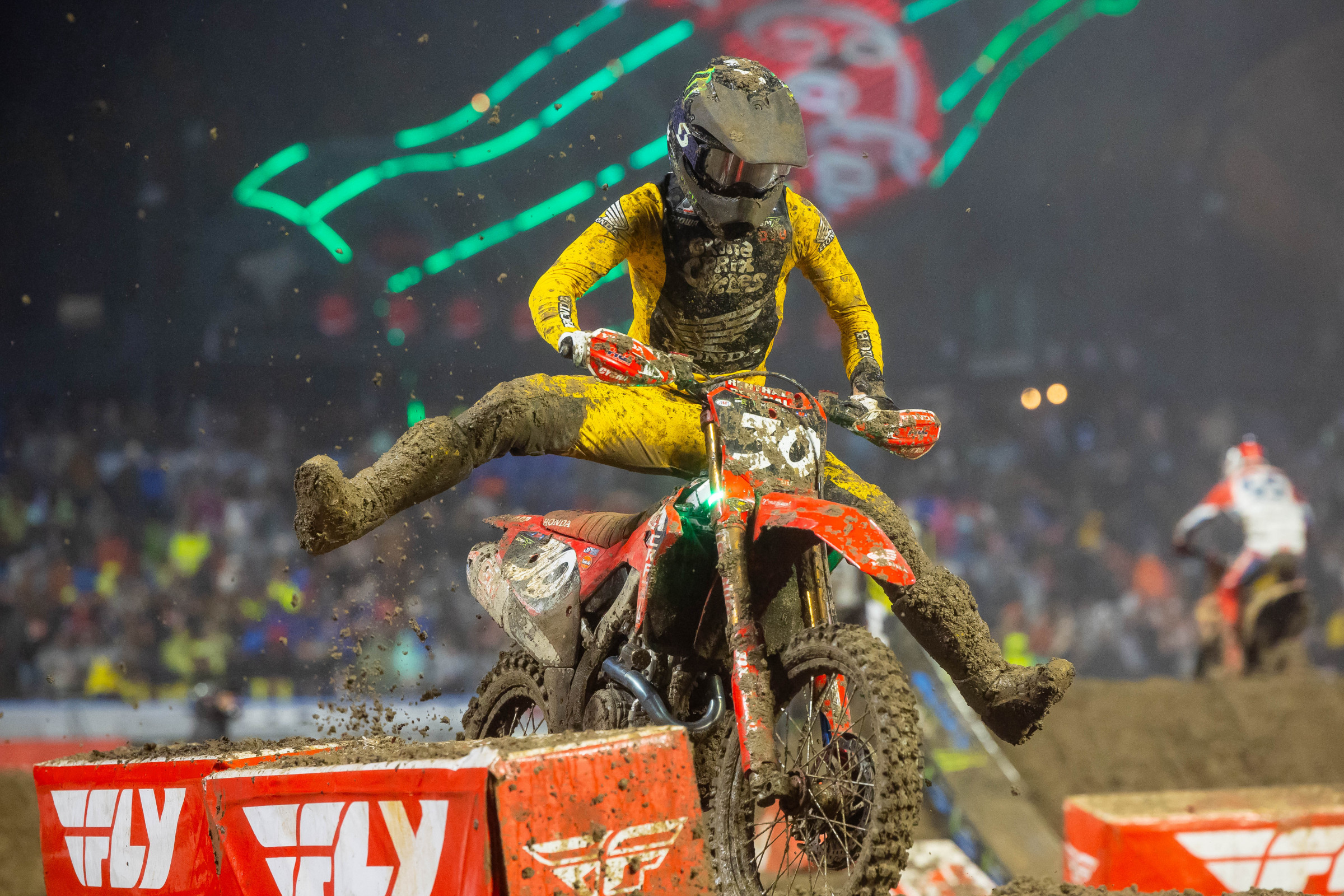 Jo Shimoda doing some (accidental) freestyle moves while leading his 250SX heat race. He did not have the same luck, or fun, in the 250SX main event.