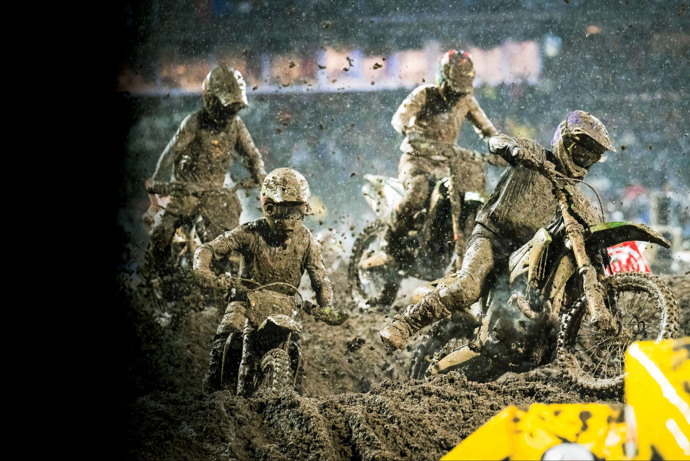 V27_4 RX Supercross