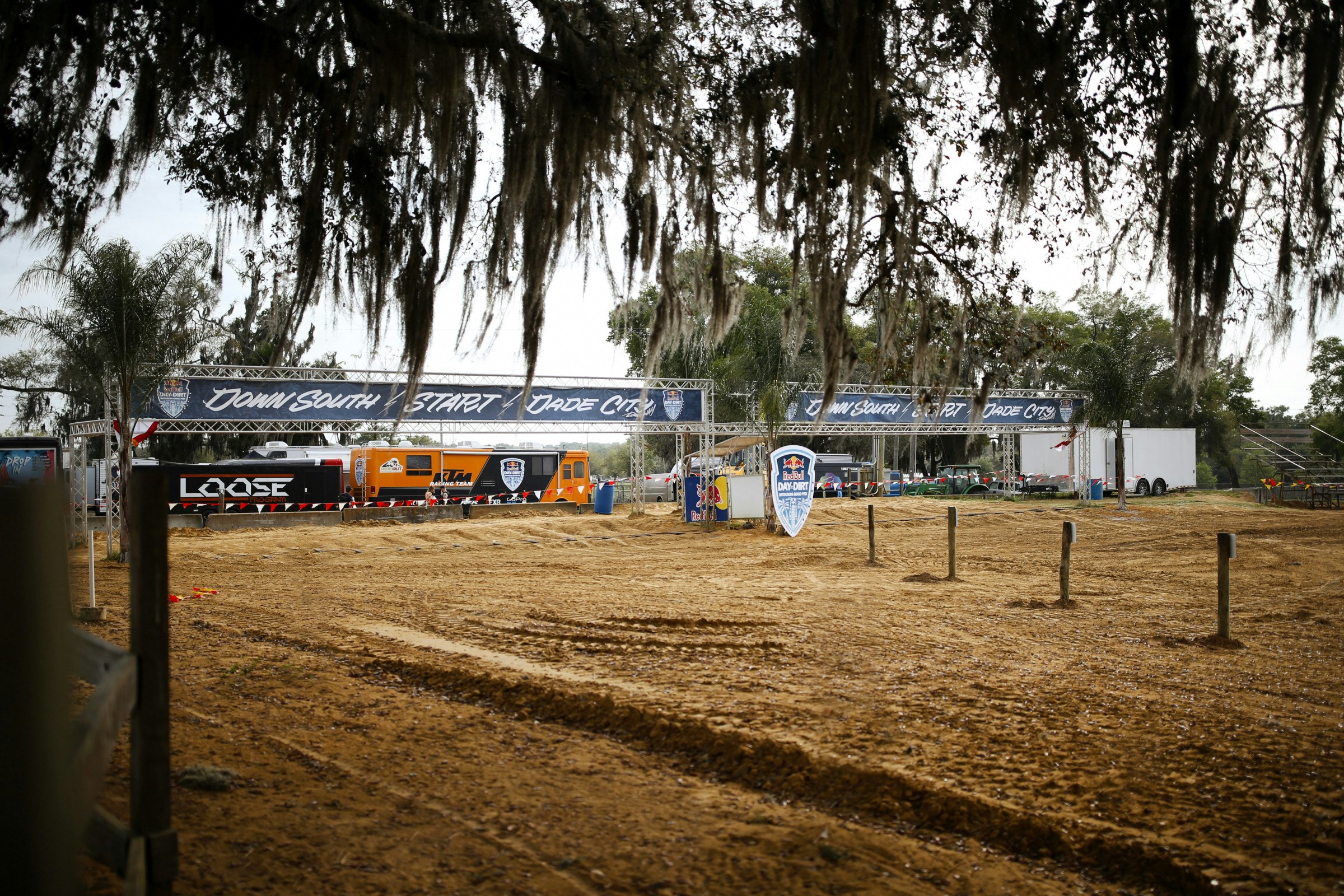 Red Bull Day in the Dirt Down South Charges Back to Dade City