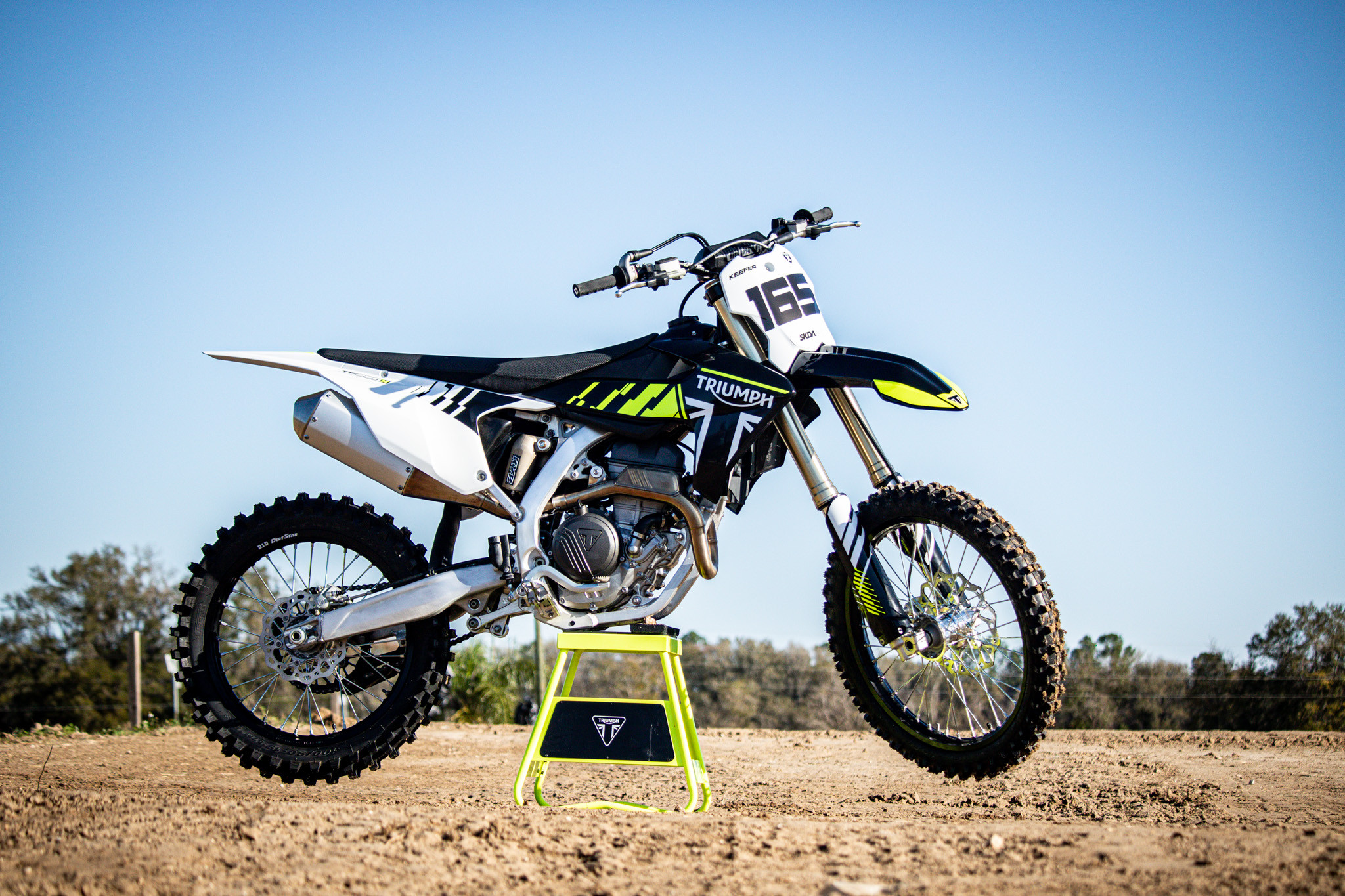 Video 2024 Triumph TF 250 X First Look Bike Test Racer X