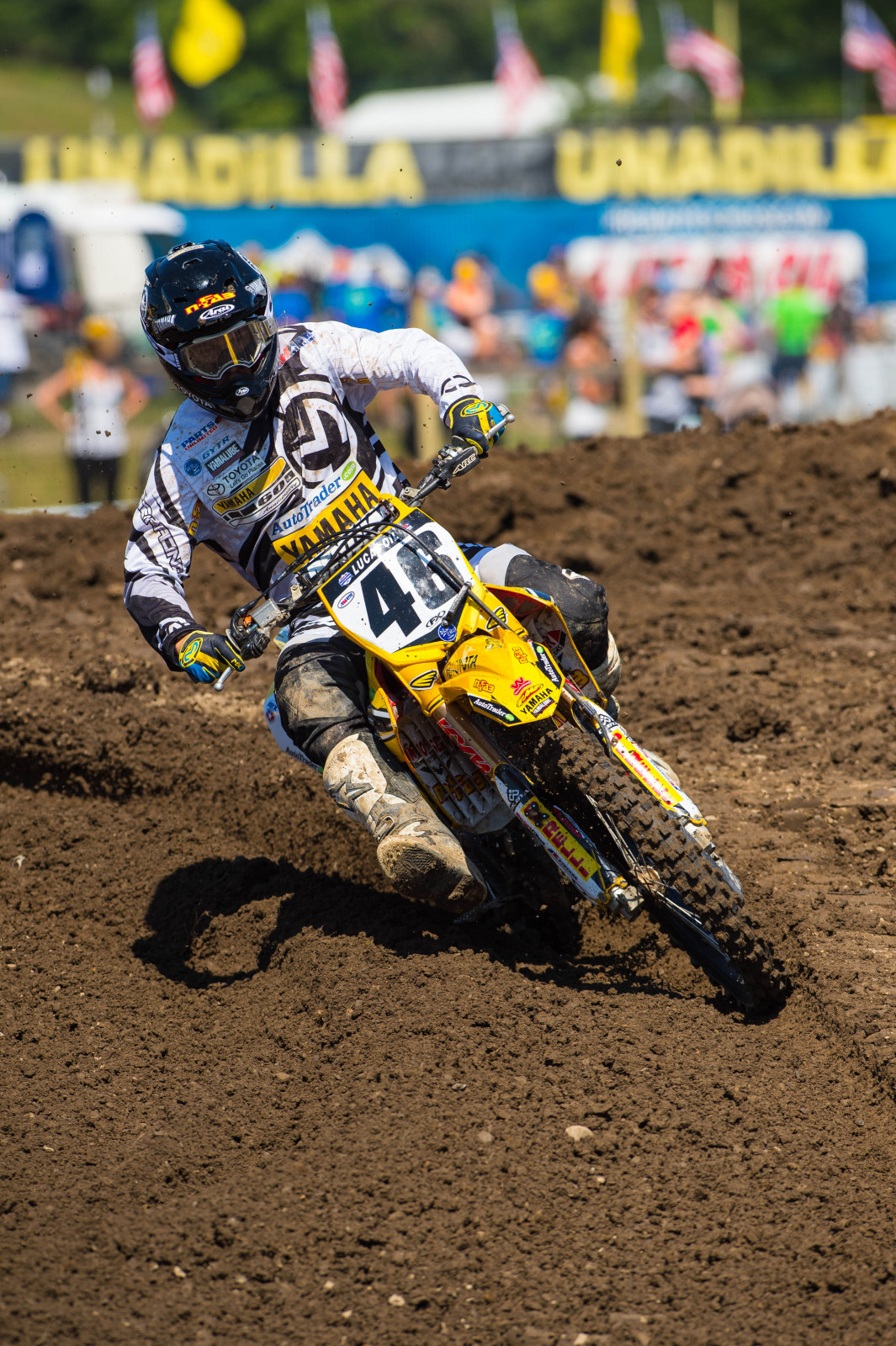 While searching for old Phil at 'Dilla photos, we found this 2015 piece, on the throwback retro yellow JGR Yamaha. Who needs handguards?