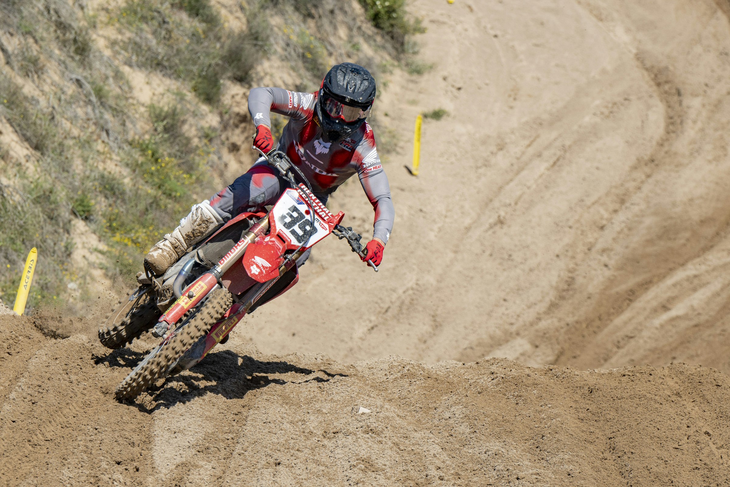 Team HRC MXGP Part Ways with Roan van de Moosdijk