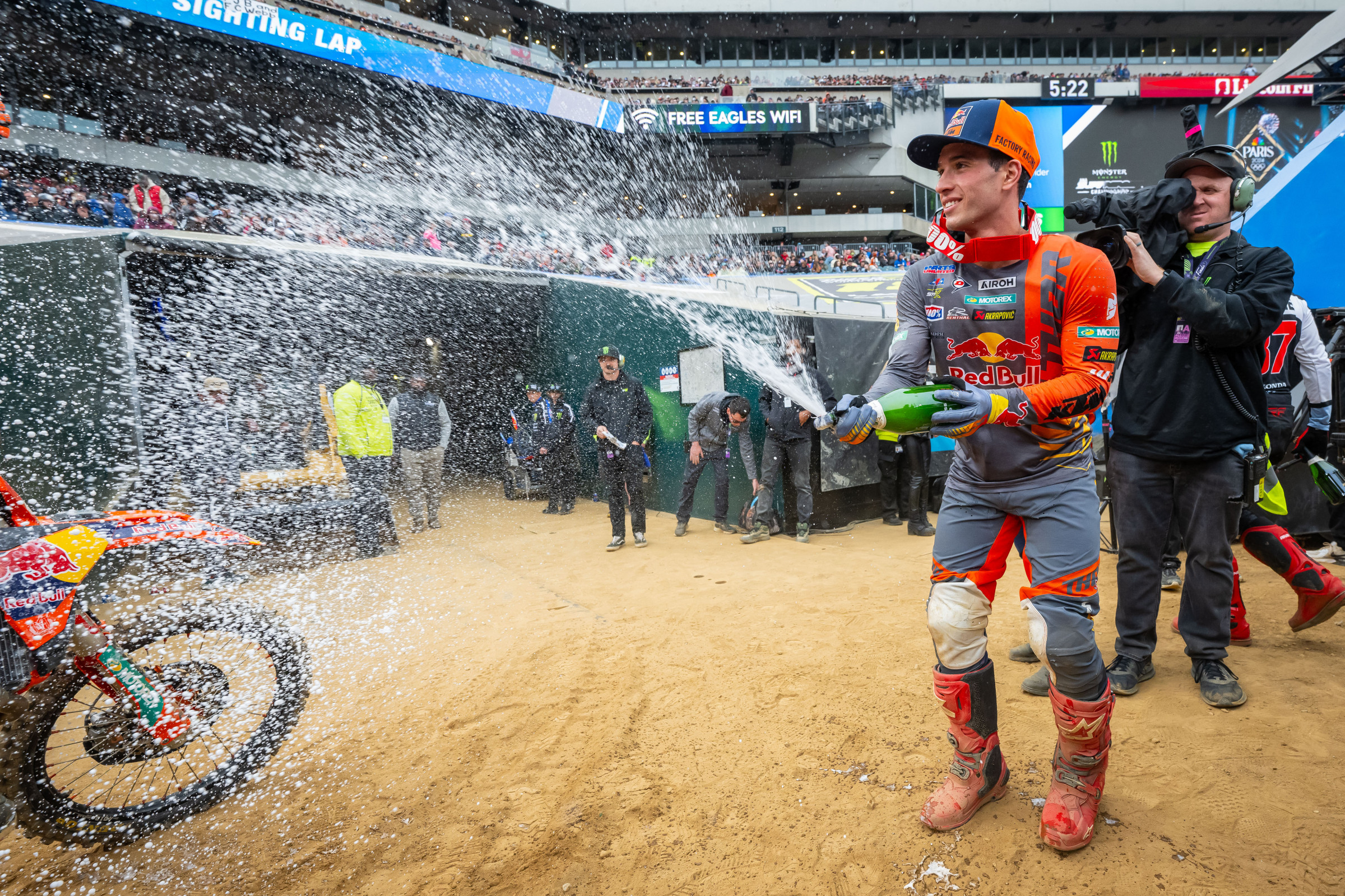 Tom Vialle did everything right in Philadelphia.