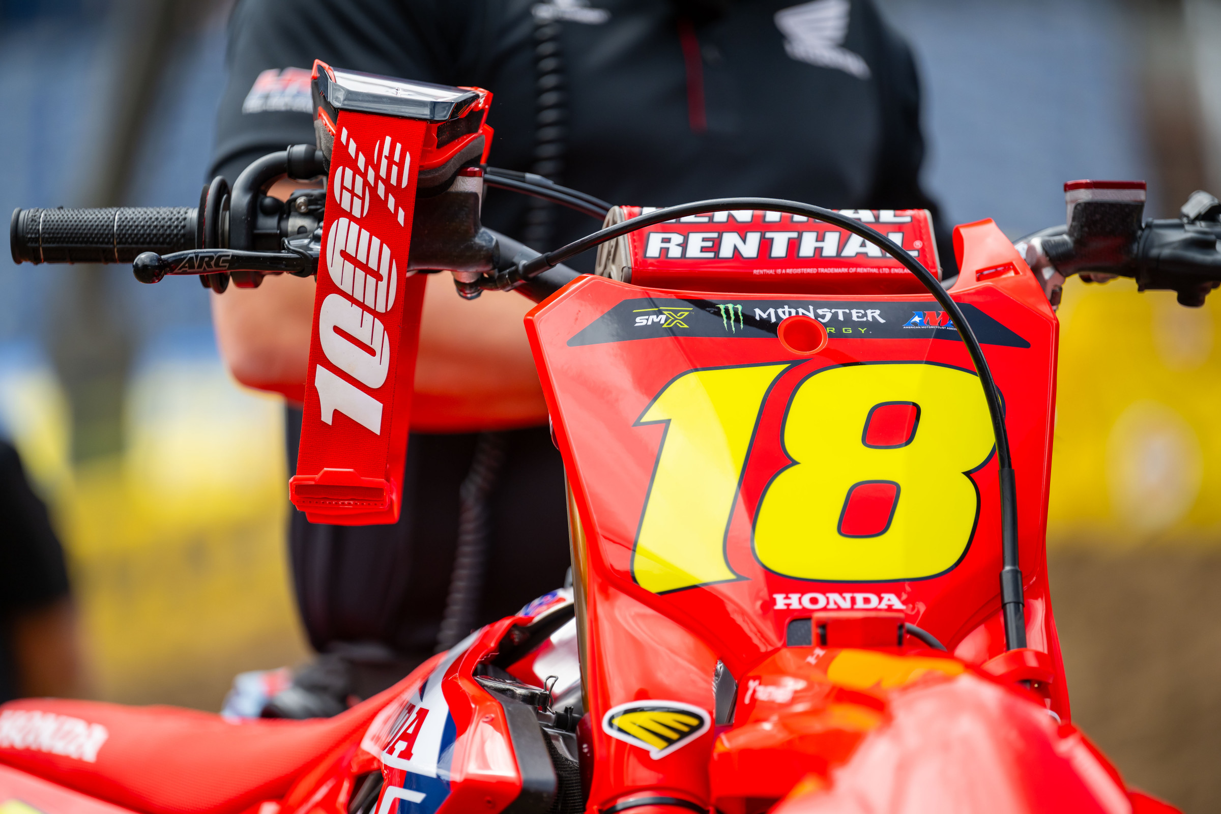 Jett Lawrence has an outside shot at wrapping up the title tonight.