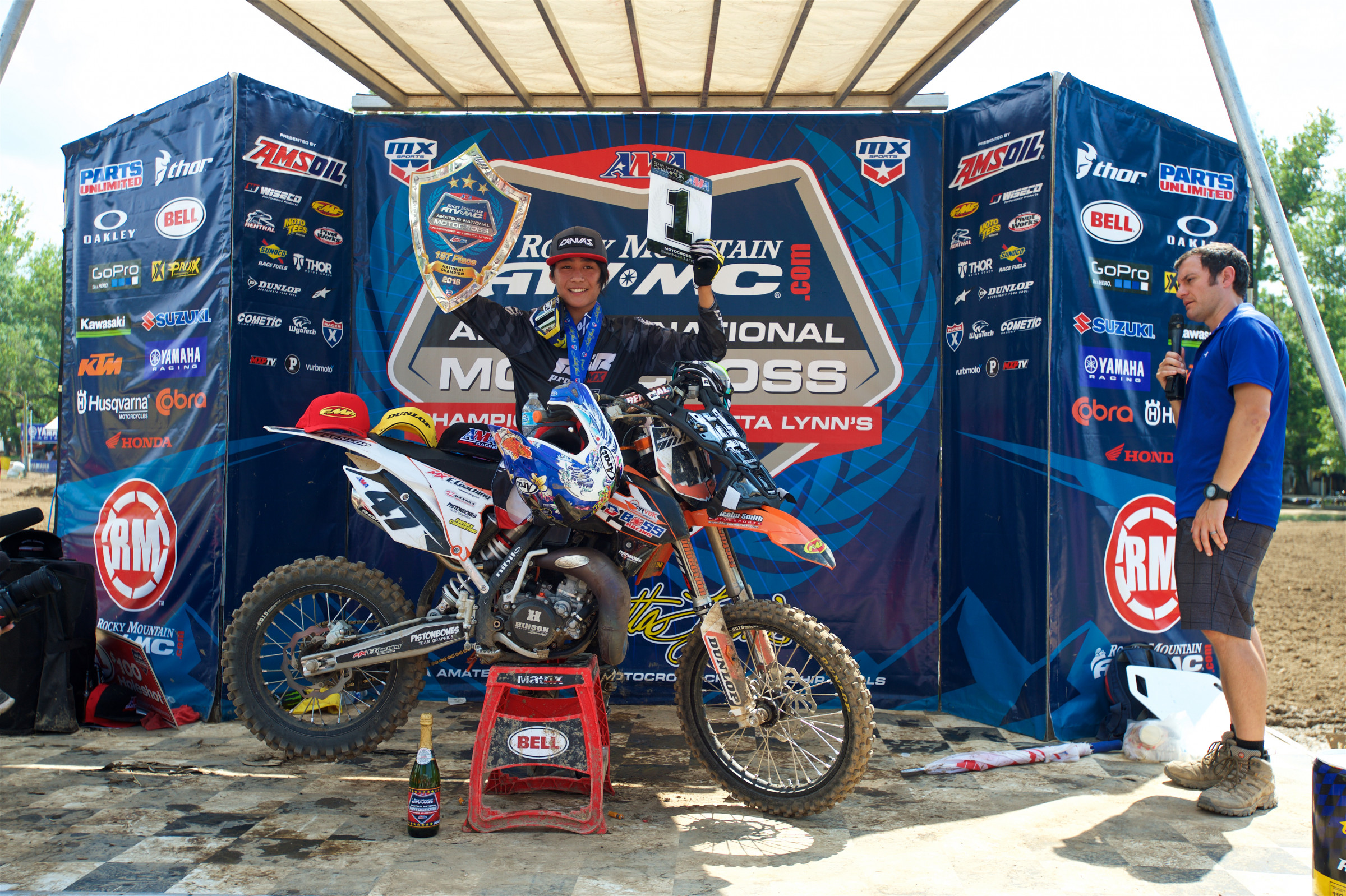 Loretta Lynn's Countdown: Wins by International Racers