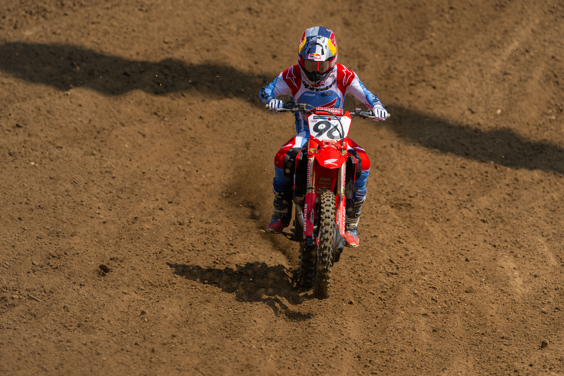 Hunter Lawrence now trails Sexton by 13 points.