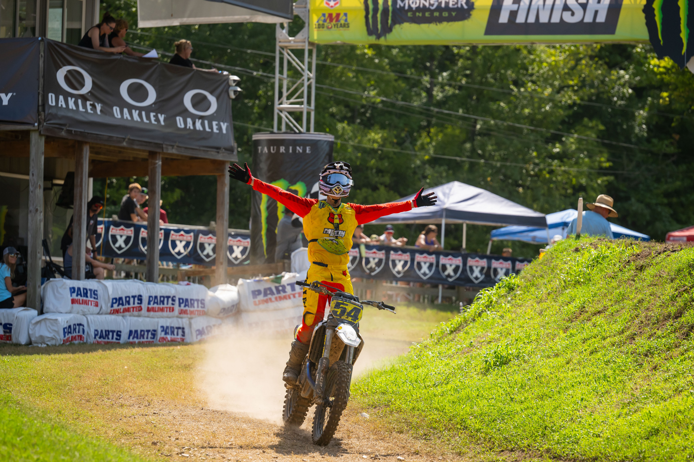 2024_LLMX_ALIGN_MEDIA_FRIDAY__109456