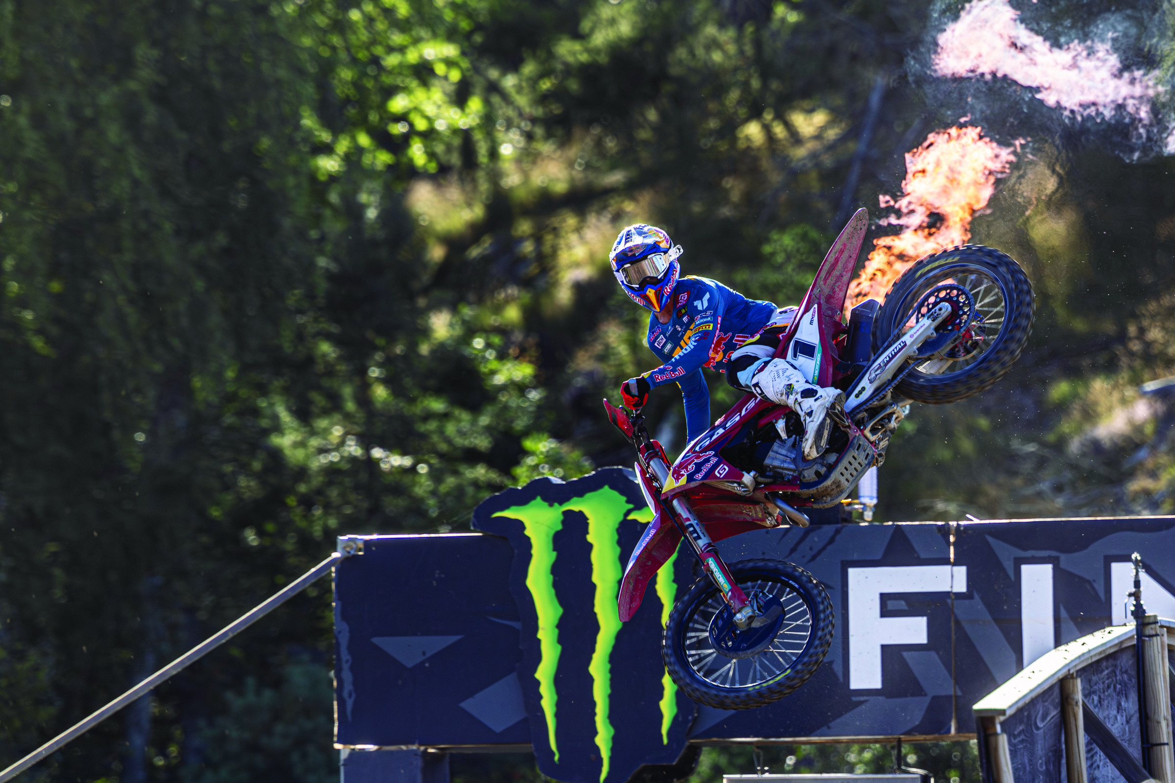 GP Report: Prado Fires Back!