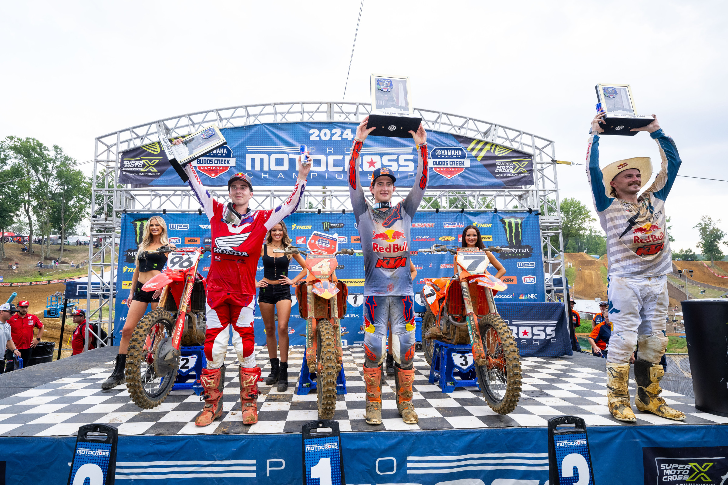 The Budds Creek National 450 Class overall podium.