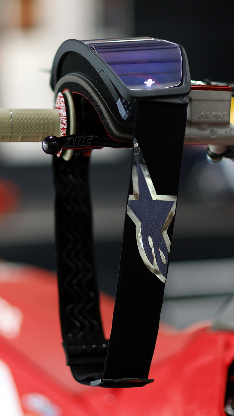 Alpinestar_Goggle_1080x1920_Social_5