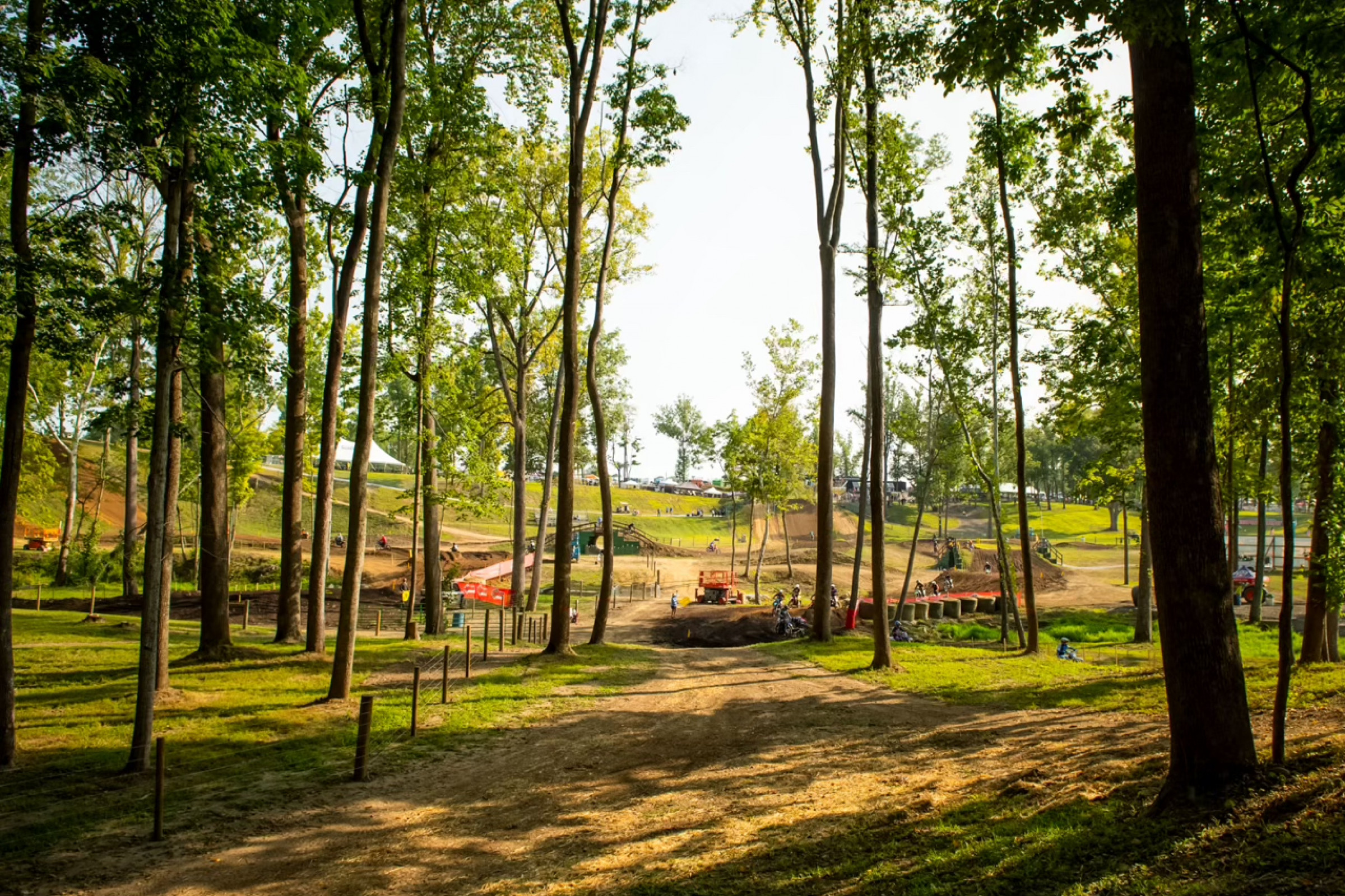 First Look: MX Finale Preview with Roczen, Sexton, and Adams