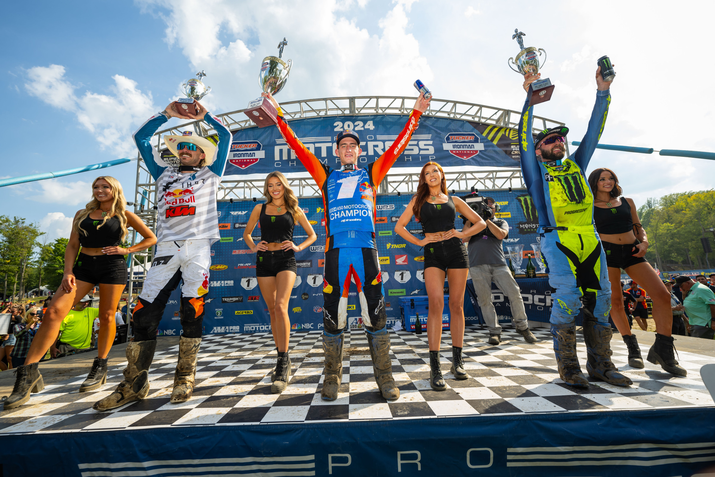 The Ironman National 450 Class overall podium.