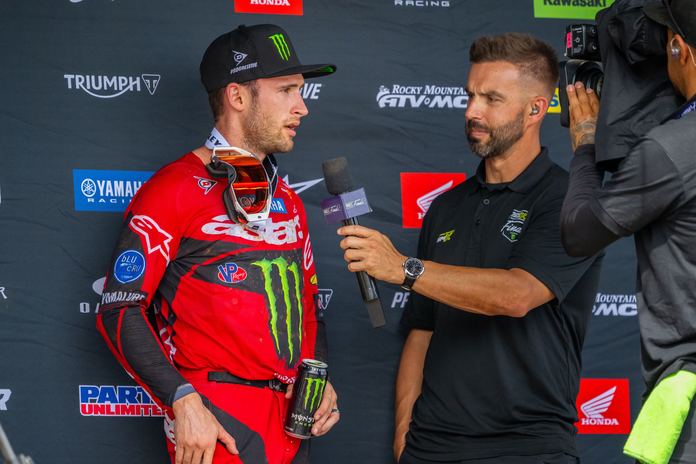 Justin Cooper topped the 450SMX overall qualifying.