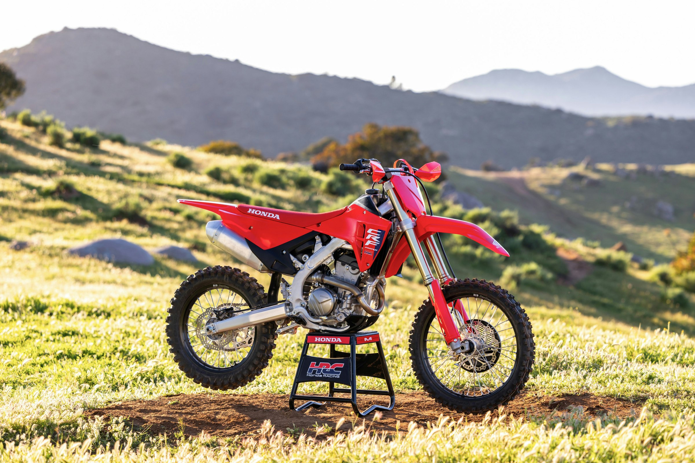 Honda’s CRF RX/X Line Pushes Latest Motocross Performance Off-Road