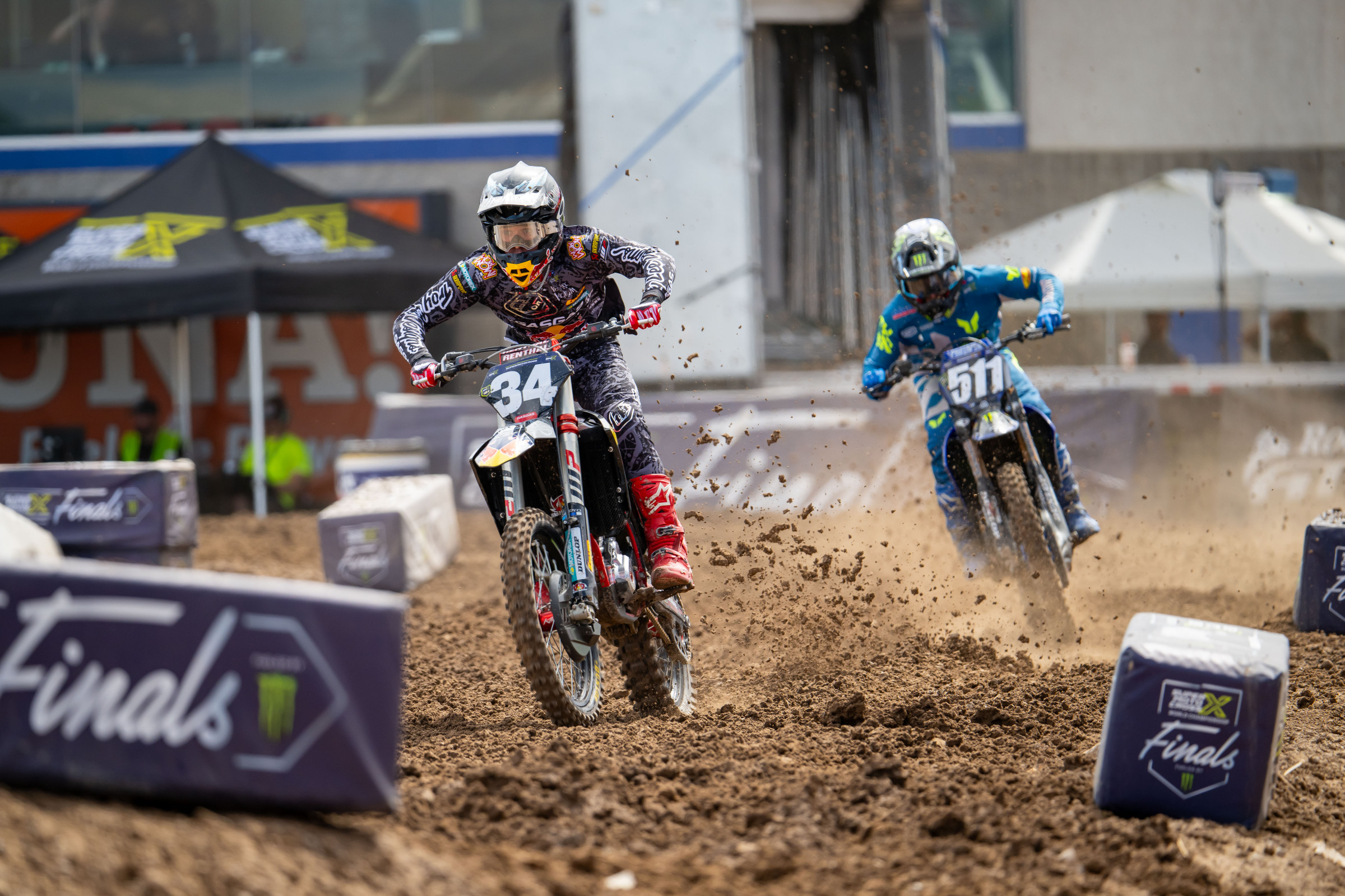 Ryder DiFrancesco was absolutely ripping on the last lap of the final 250 qualifier.