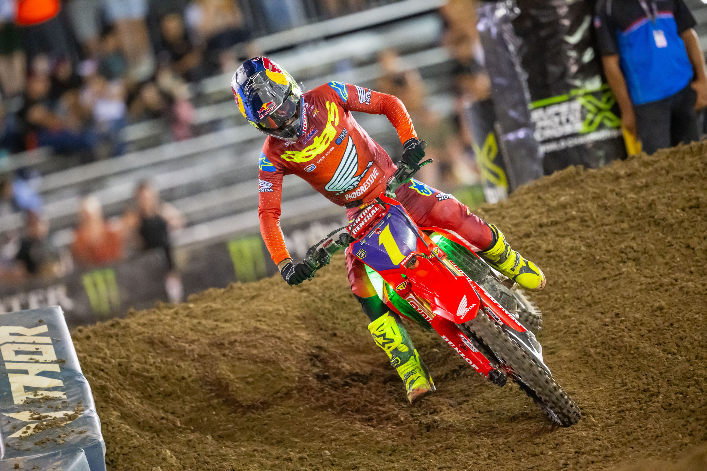 Save of the Day: Jett Lawrence's Million Dollar Save in Las Vegas 