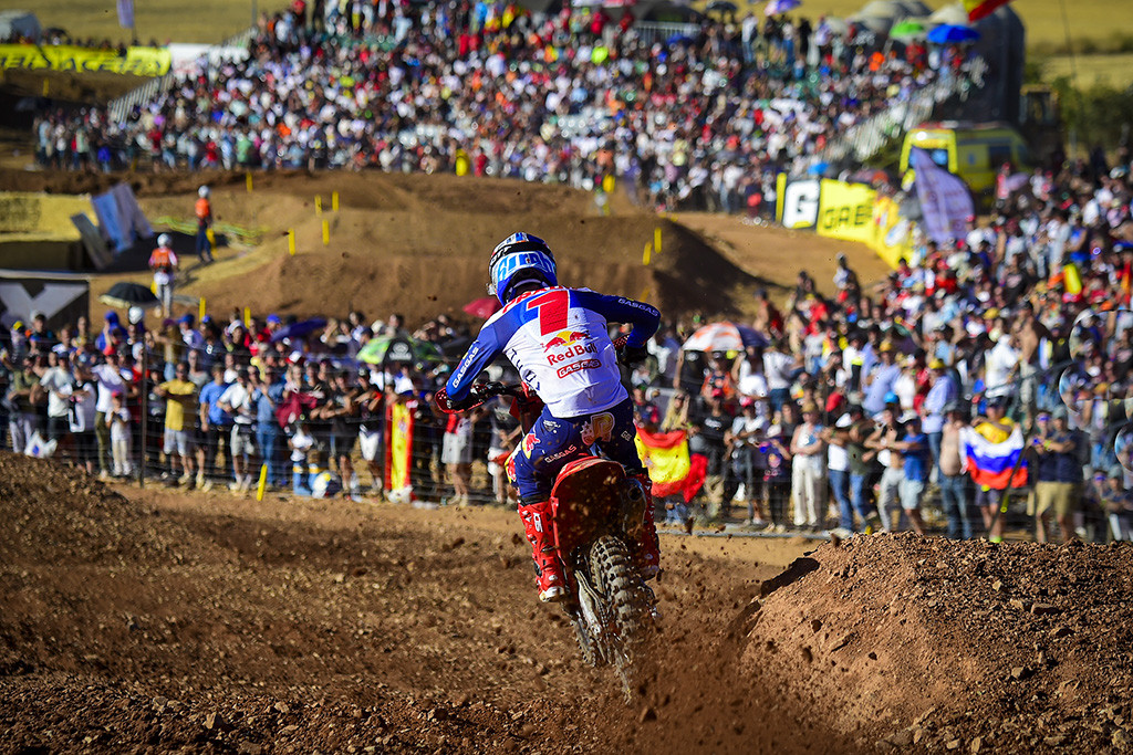 Prado entered the weekend with a slim seven-point lead on Tim Gajser. He used his customary good starts to help his cause in the final race weekend of the season.