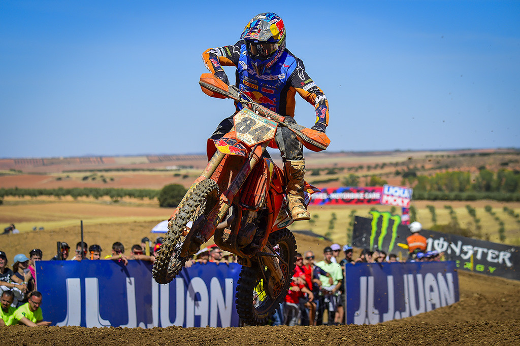 Herlings could have won the GP with 3-1 scores, but took a three-spot penalty for his off-track excursion in the first race. That left him with a 6-1. He wasn't happy about it.