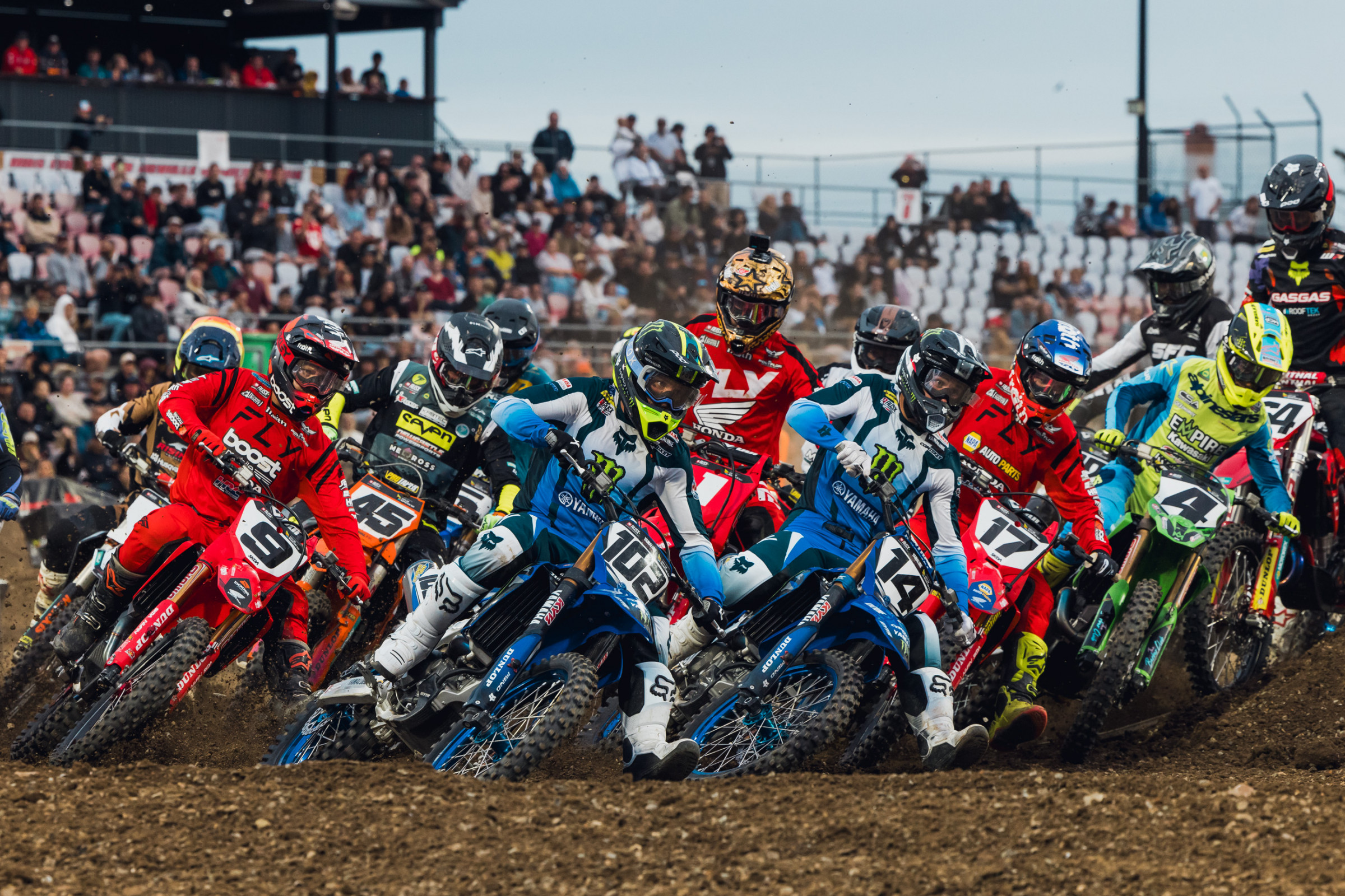 296493_ausxsundayselects-6