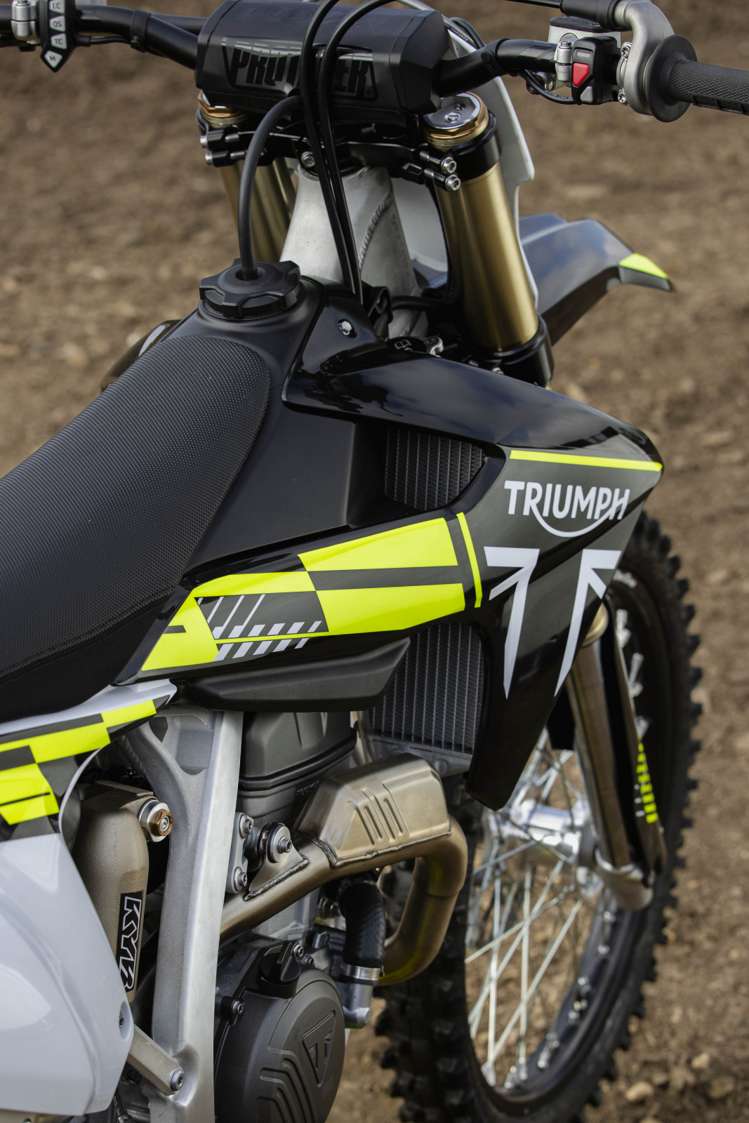 TF250-X_MY25_CW4I0167_GE