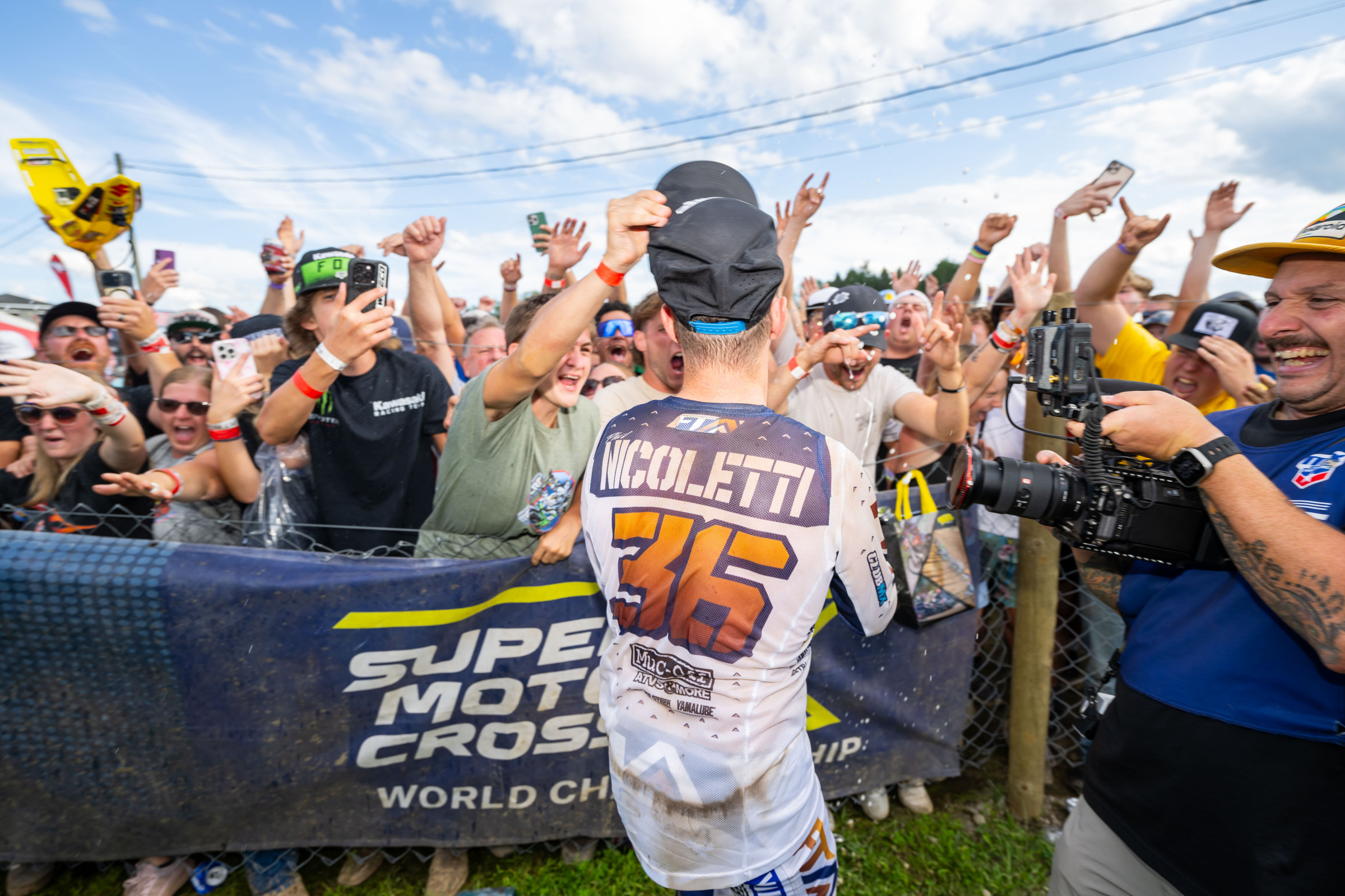 New York loves Nicoletti, and Nicoletti loves New York.