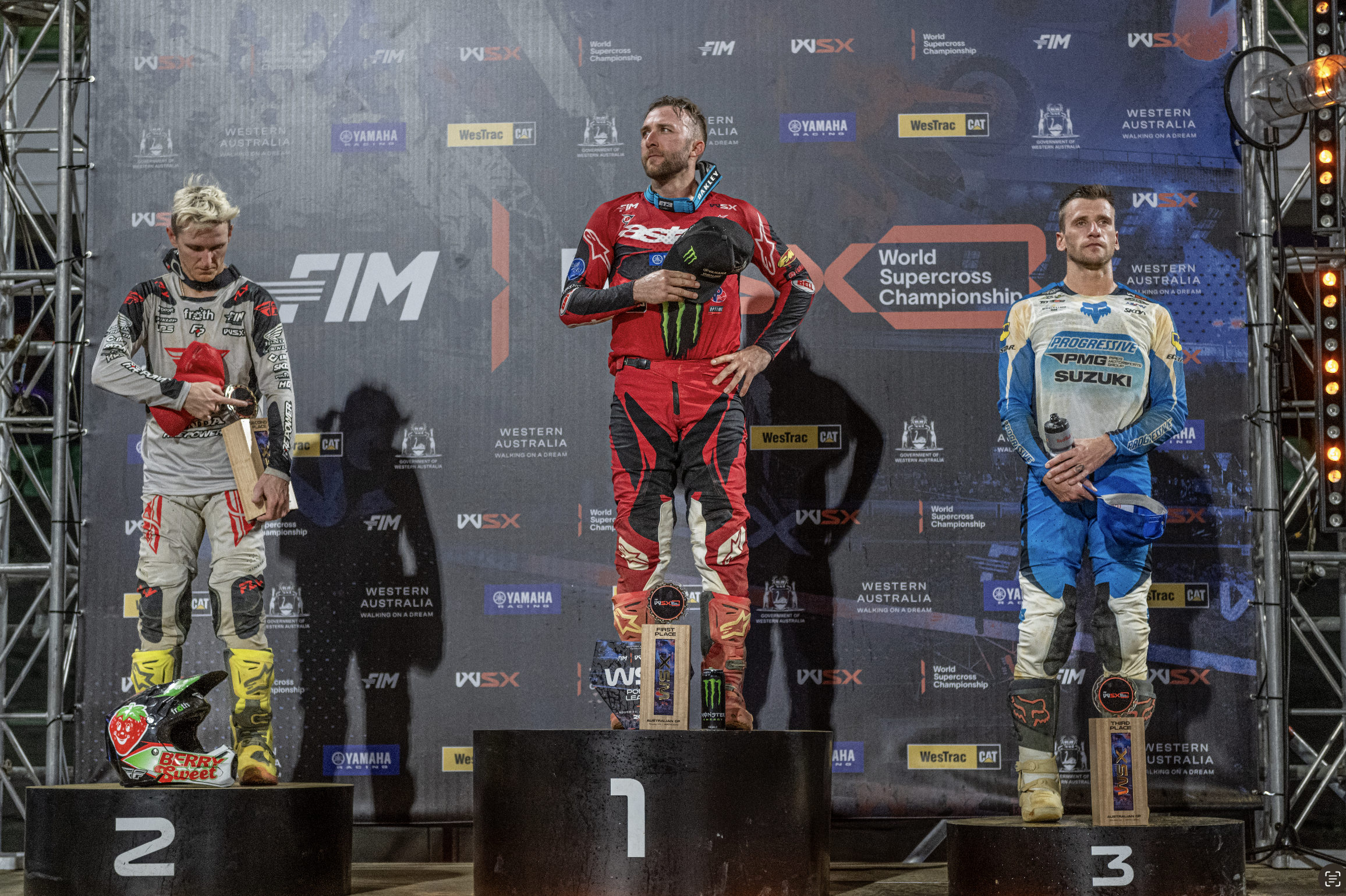 SX1 overall podium.