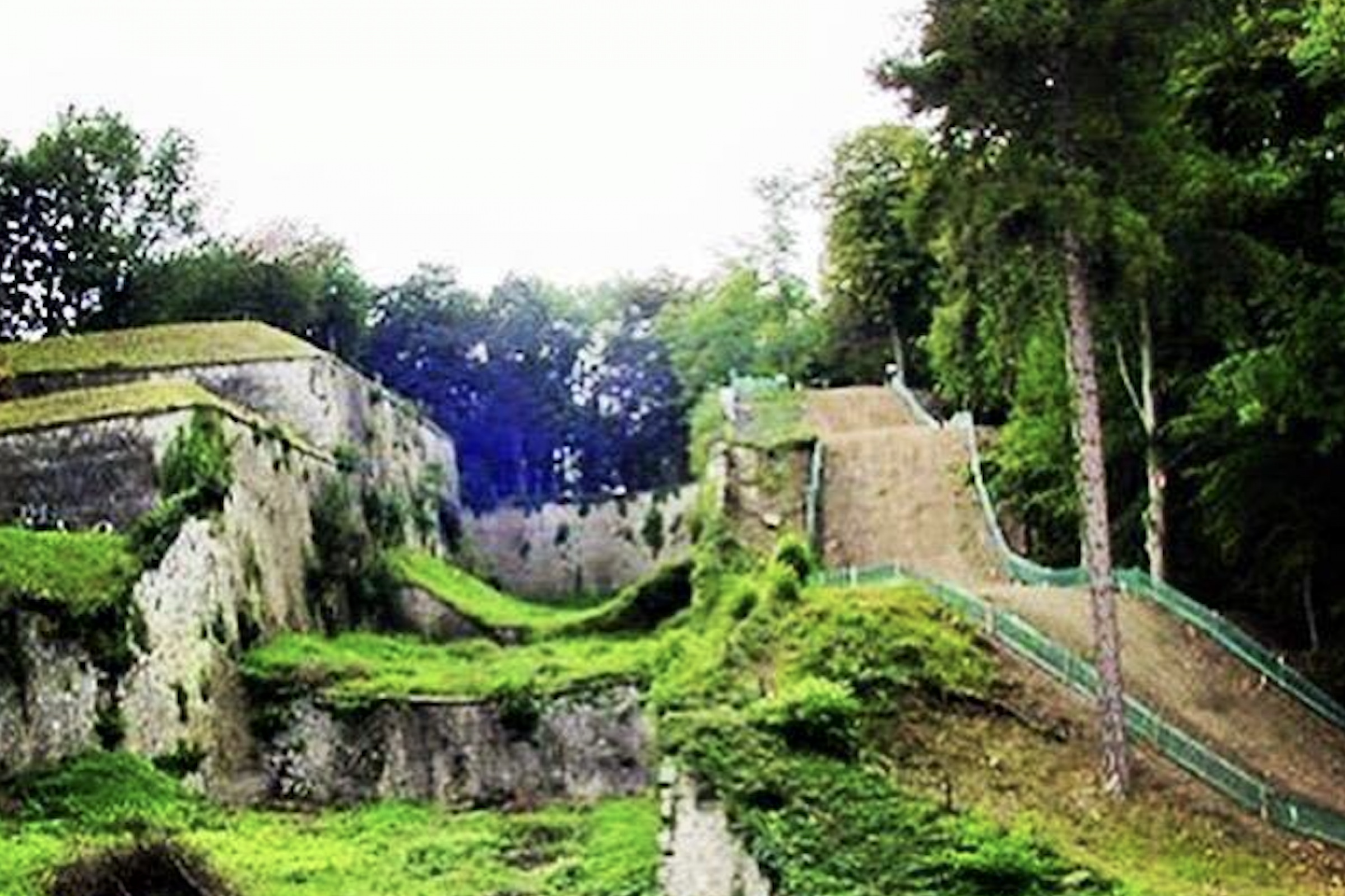 Namur Track Walk, Part 5: The Castle Wall Turn to the Finish Line