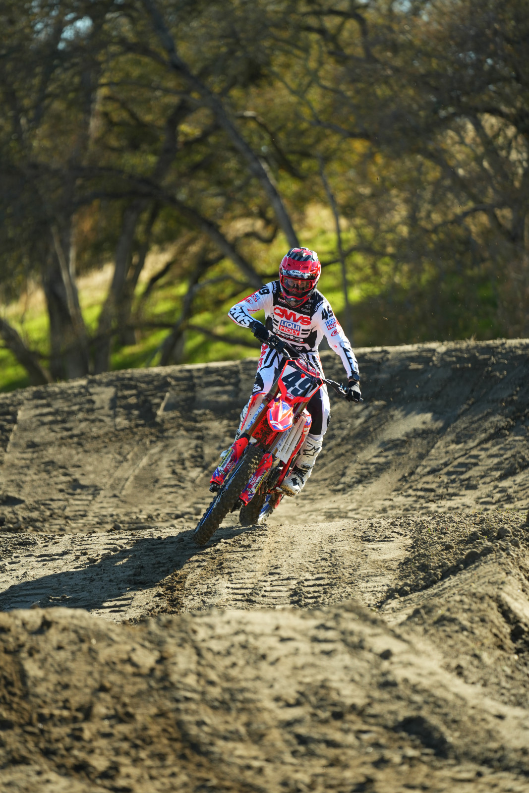 #49 Mitchell Oldenburg