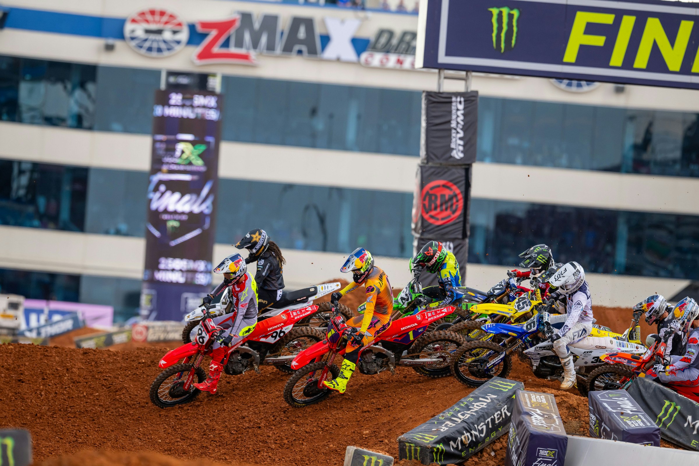 Friday and Saturday Schedules for All 3 SMX Playoff Races