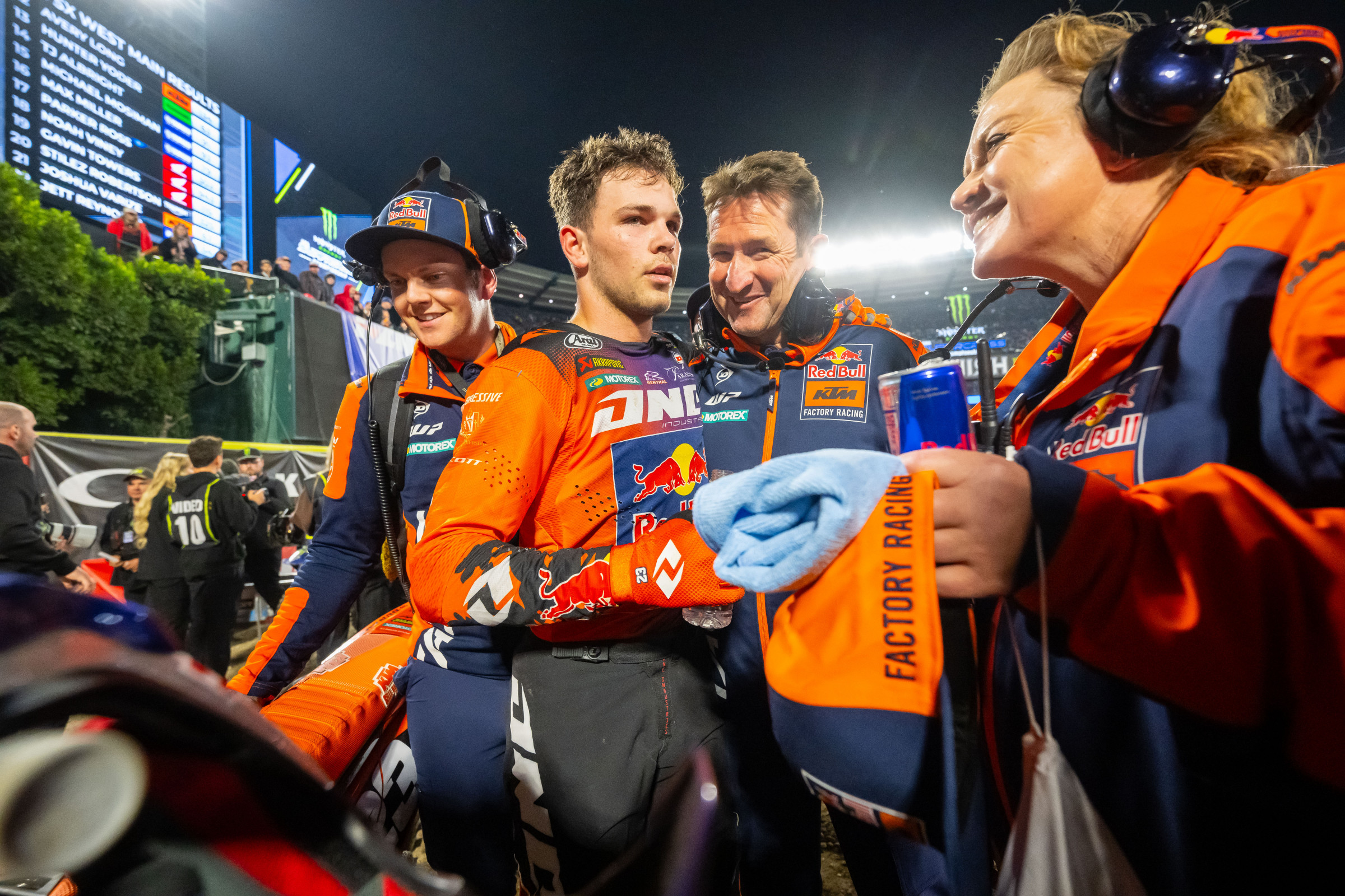 Julien Beaumer was the fastest 250SX qualifier, won his heat, and took second in the main.