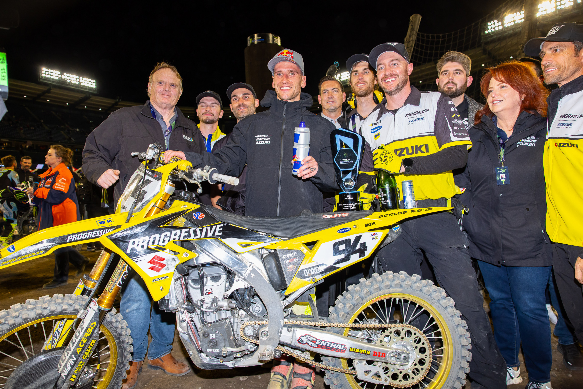 Ken Roczen and the Progressive Insurance ECSTAR Suzuki crew.