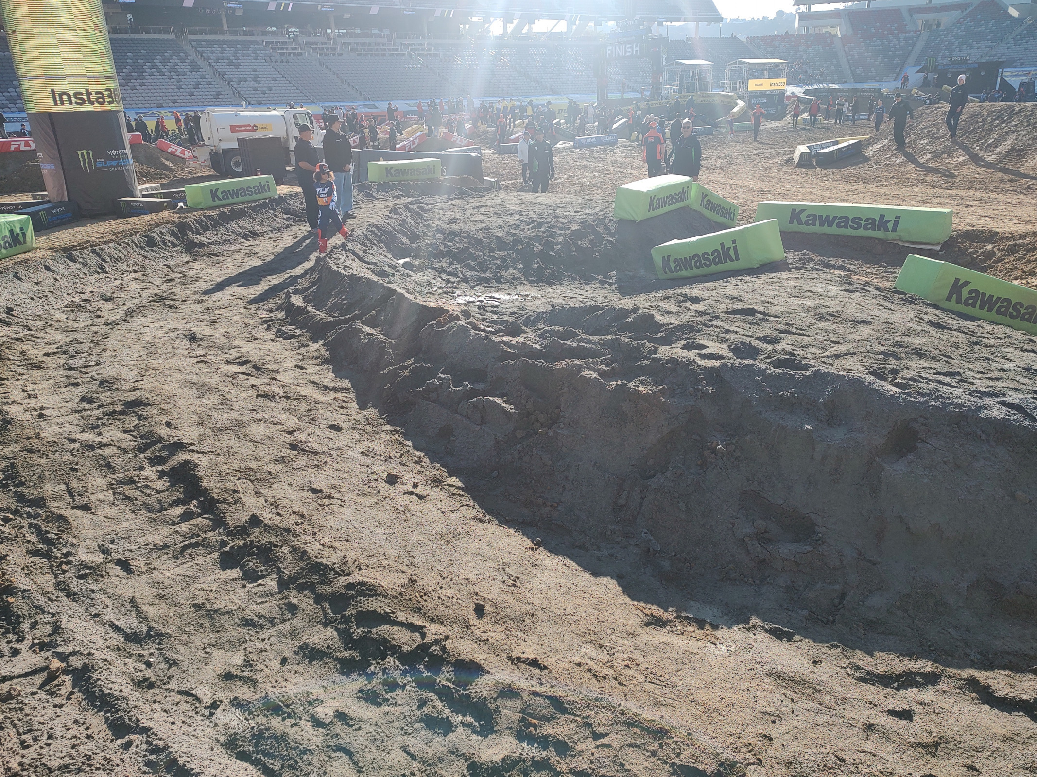 Which line would you choose coming into this sand section?