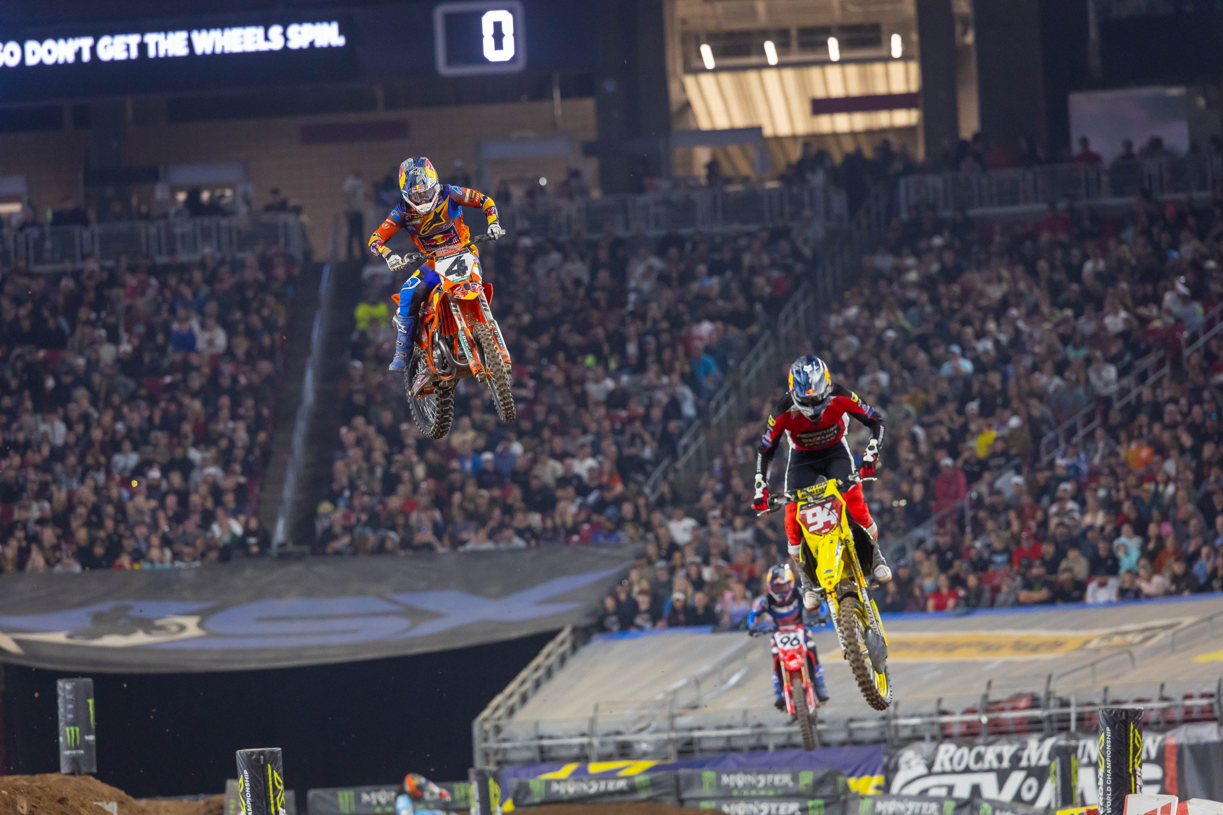 Sexton and Roczen battling. Great racing so far this year!