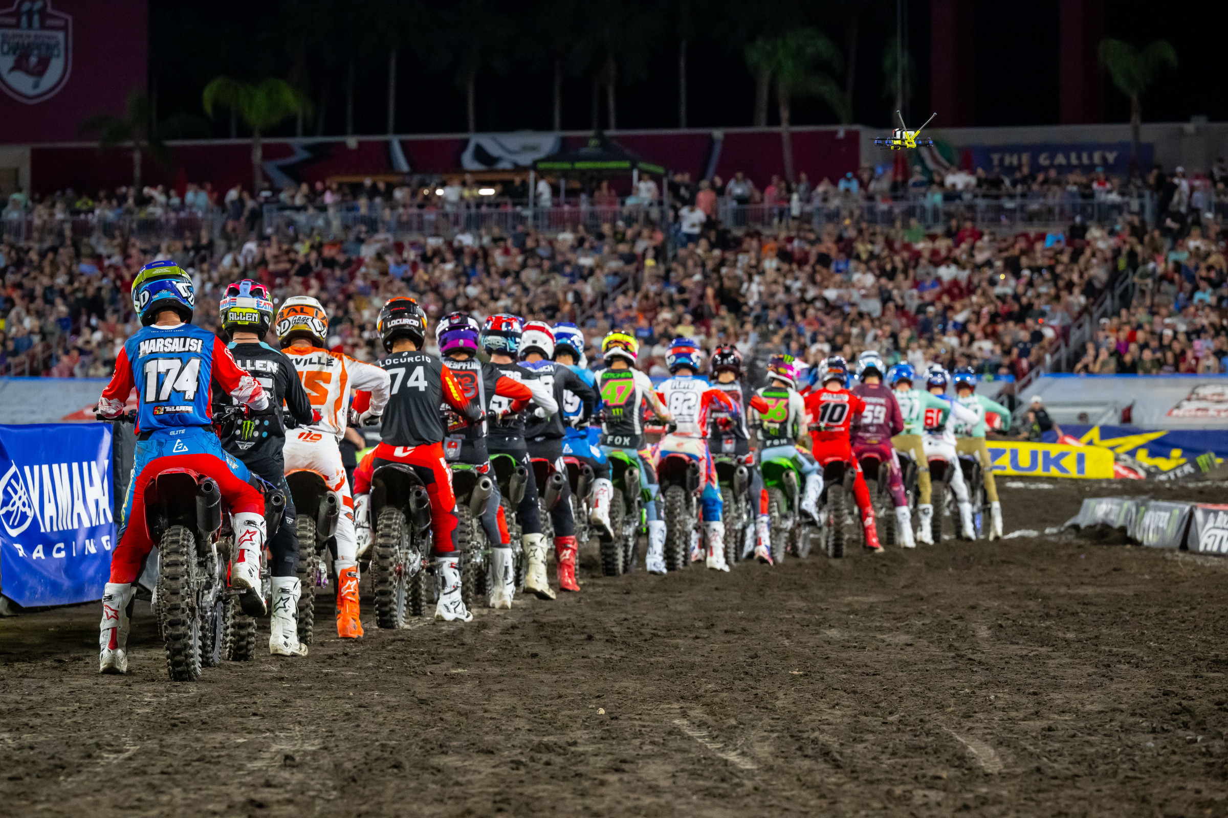 The 250SX field lines back up for a staggered restart in Tampa, once in the heat race (shown above) and once in the main event.