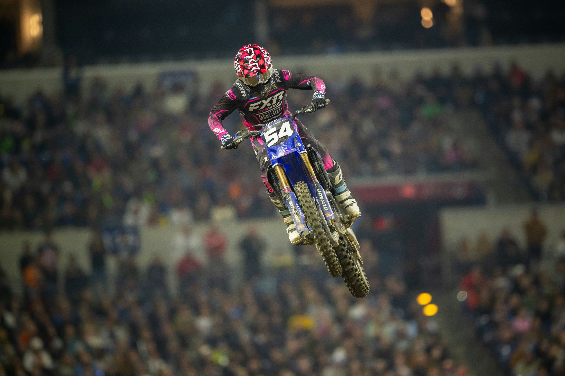 Jett Reynolds Suffers Broken Leg in Practice Crash