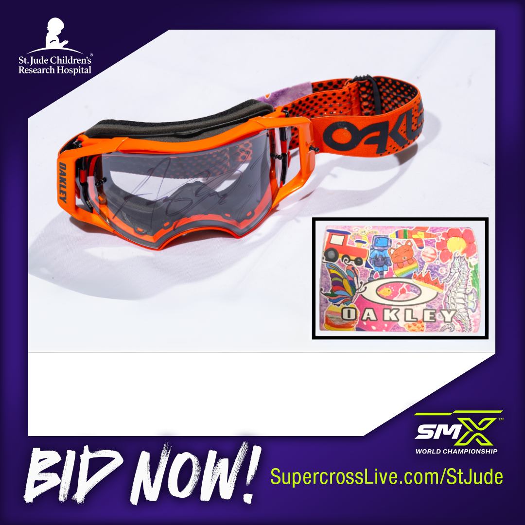 4439_ Aaron Plessinger #7 Autographed Oakley Goggles