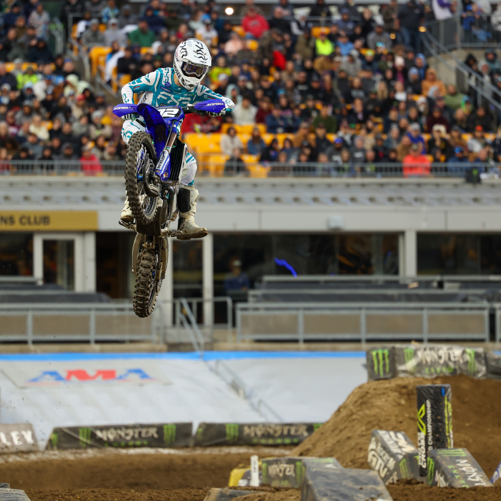 0A4C6CA6-483B-46FF-91D4-438E1160123D