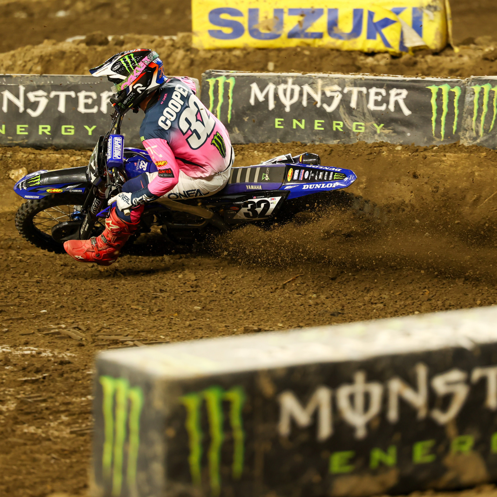 804654C2-F84F-40A7-B48F-57F24D8F2A93