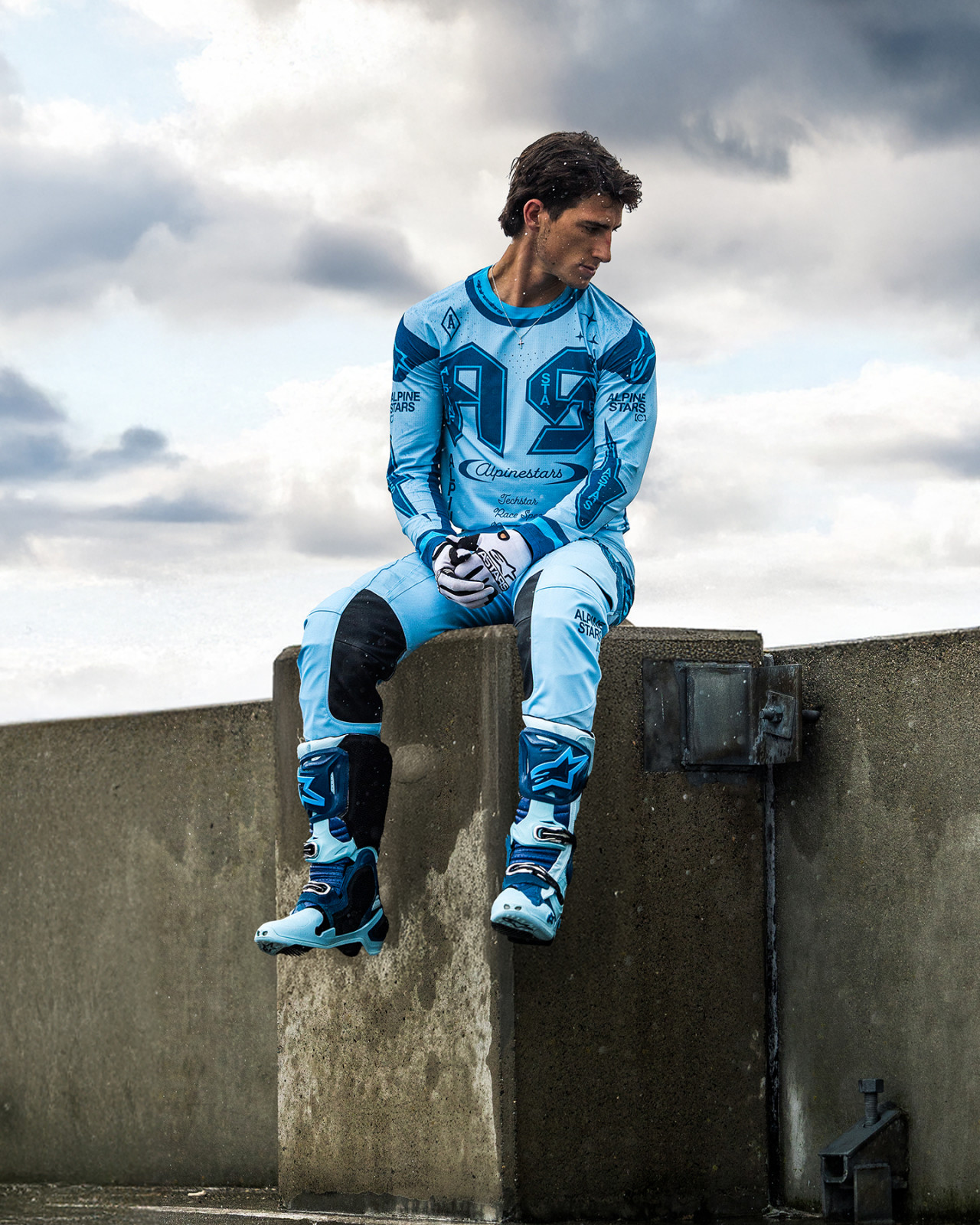 Steeler_LE_1440x1800_13