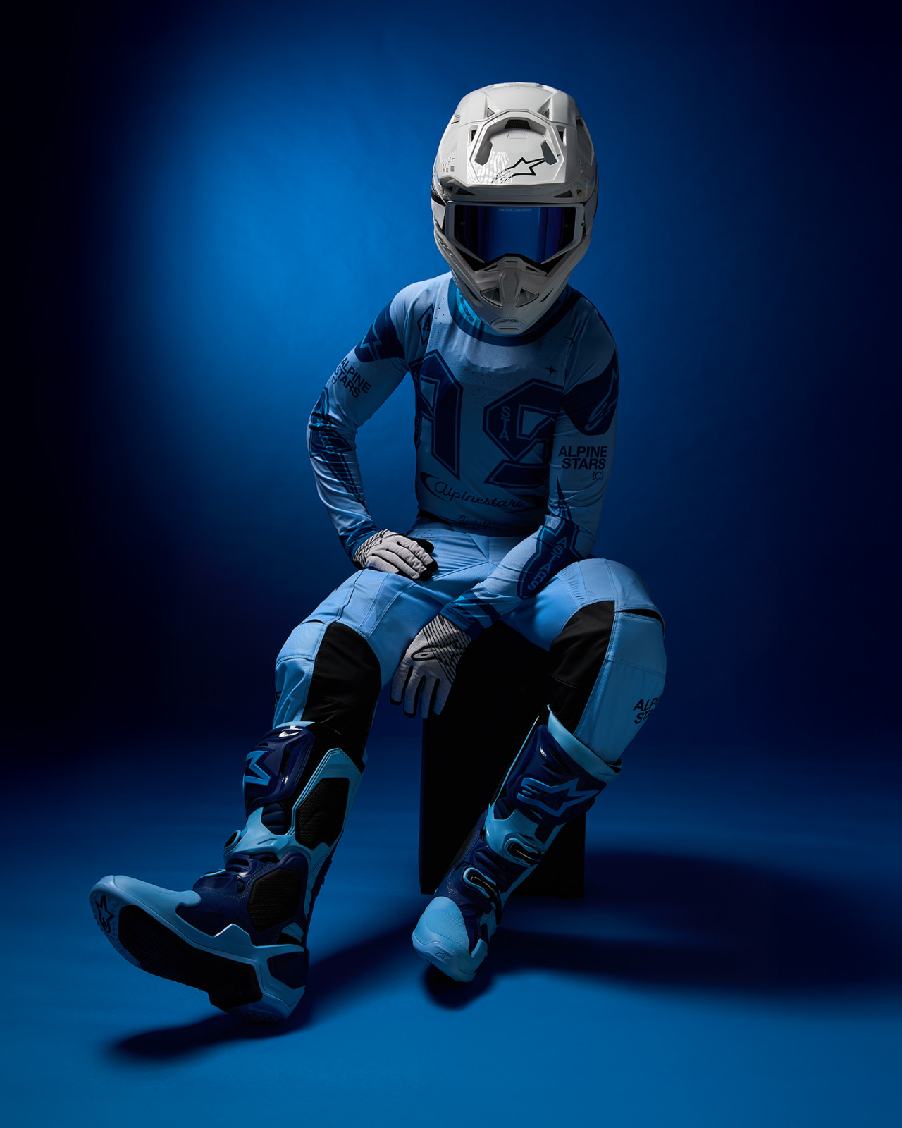 Steeler_LE_1440x1800_20