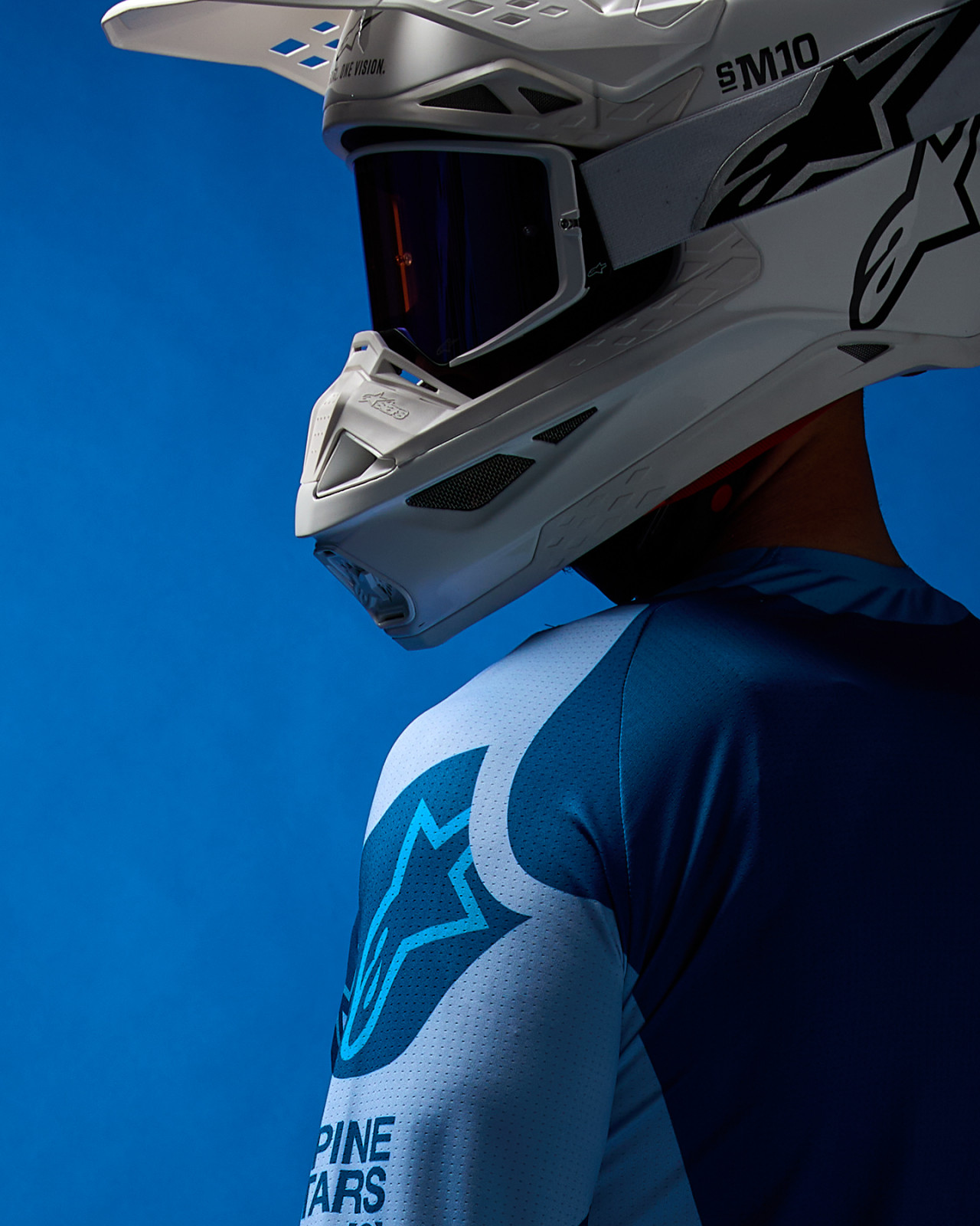 Steeler_LE_1440x1800_23