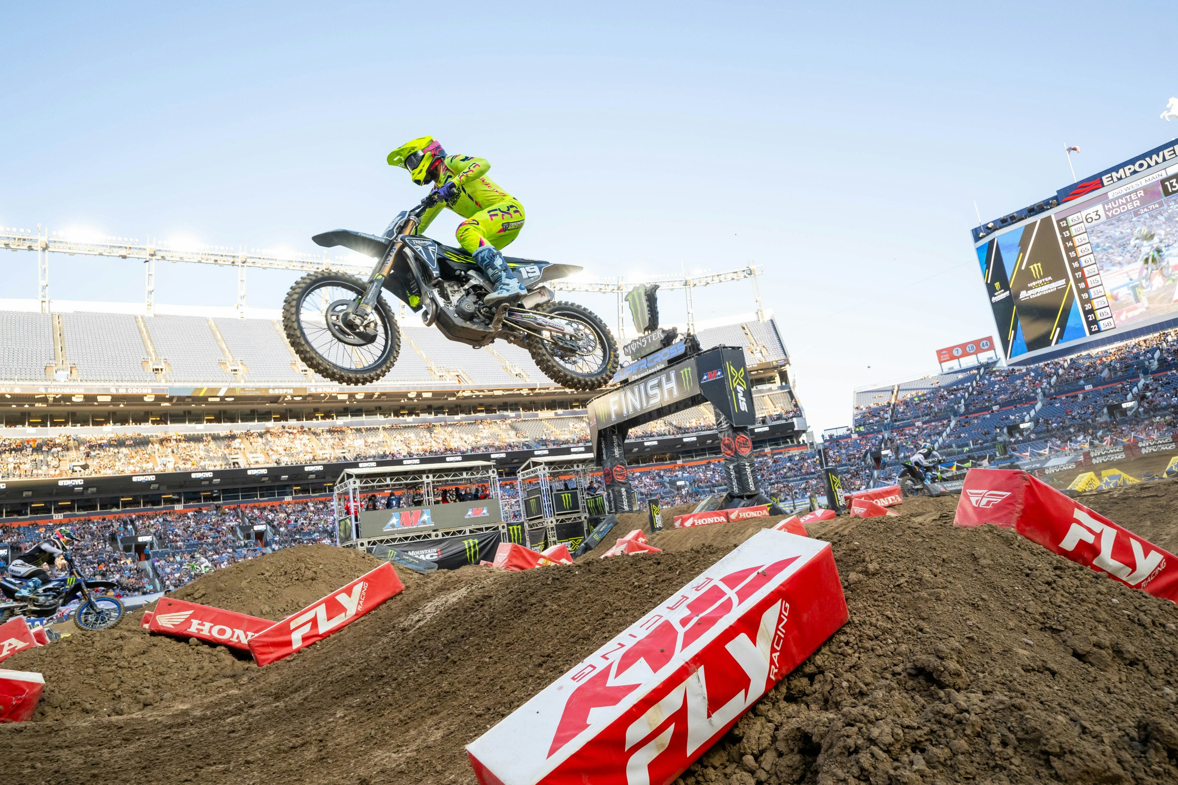 Smith, Pettis, Nicoletti, Brauer, Vurbmoto on Pulpmx Show Tonight